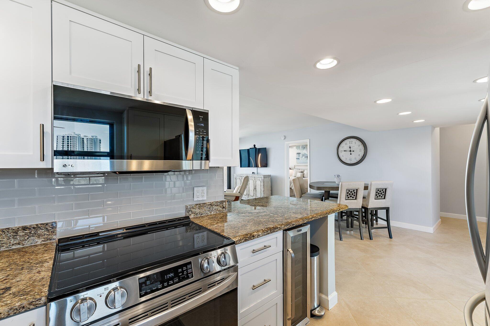 GEMINI CONDO - Residential