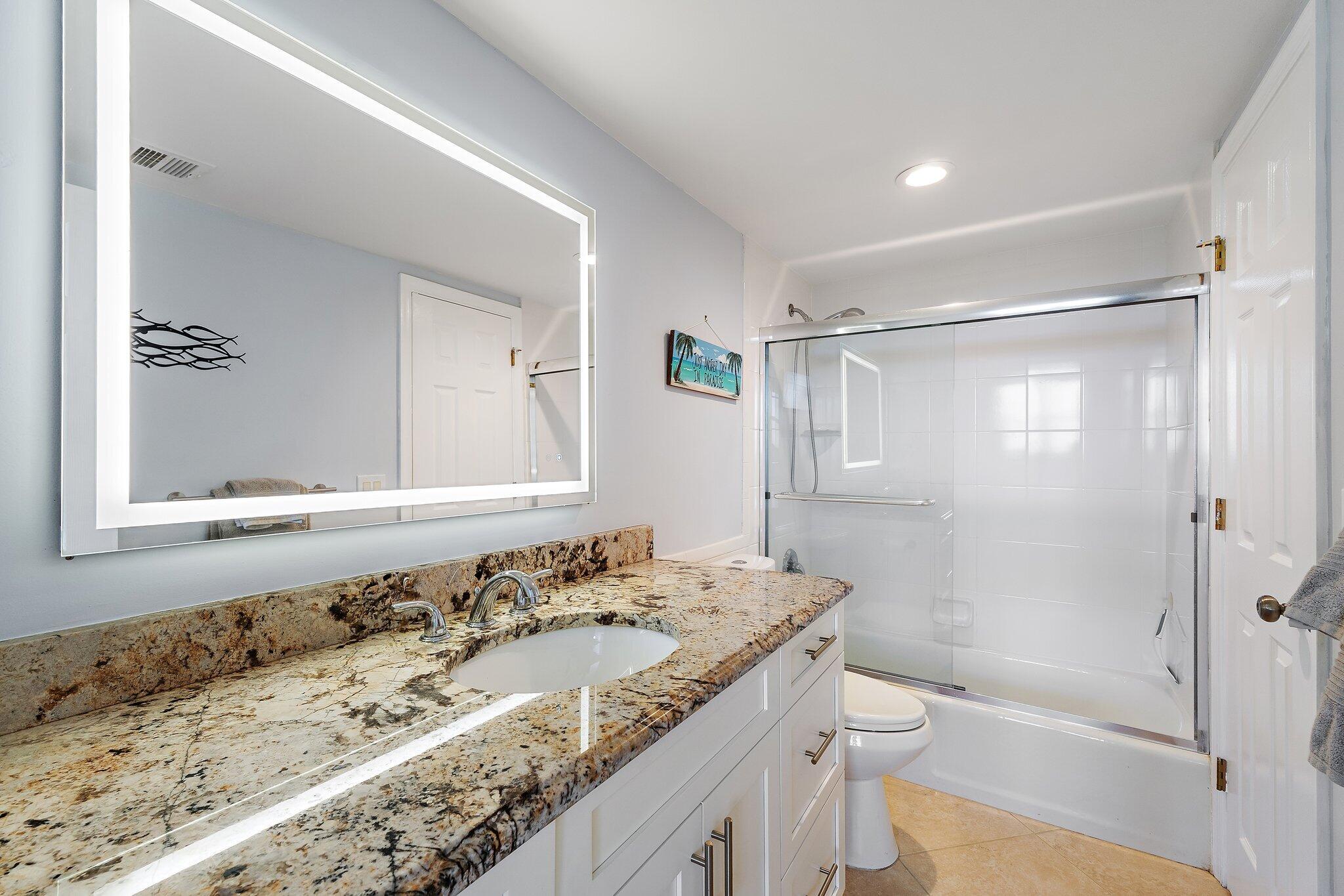 GEMINI CONDO - Residential
