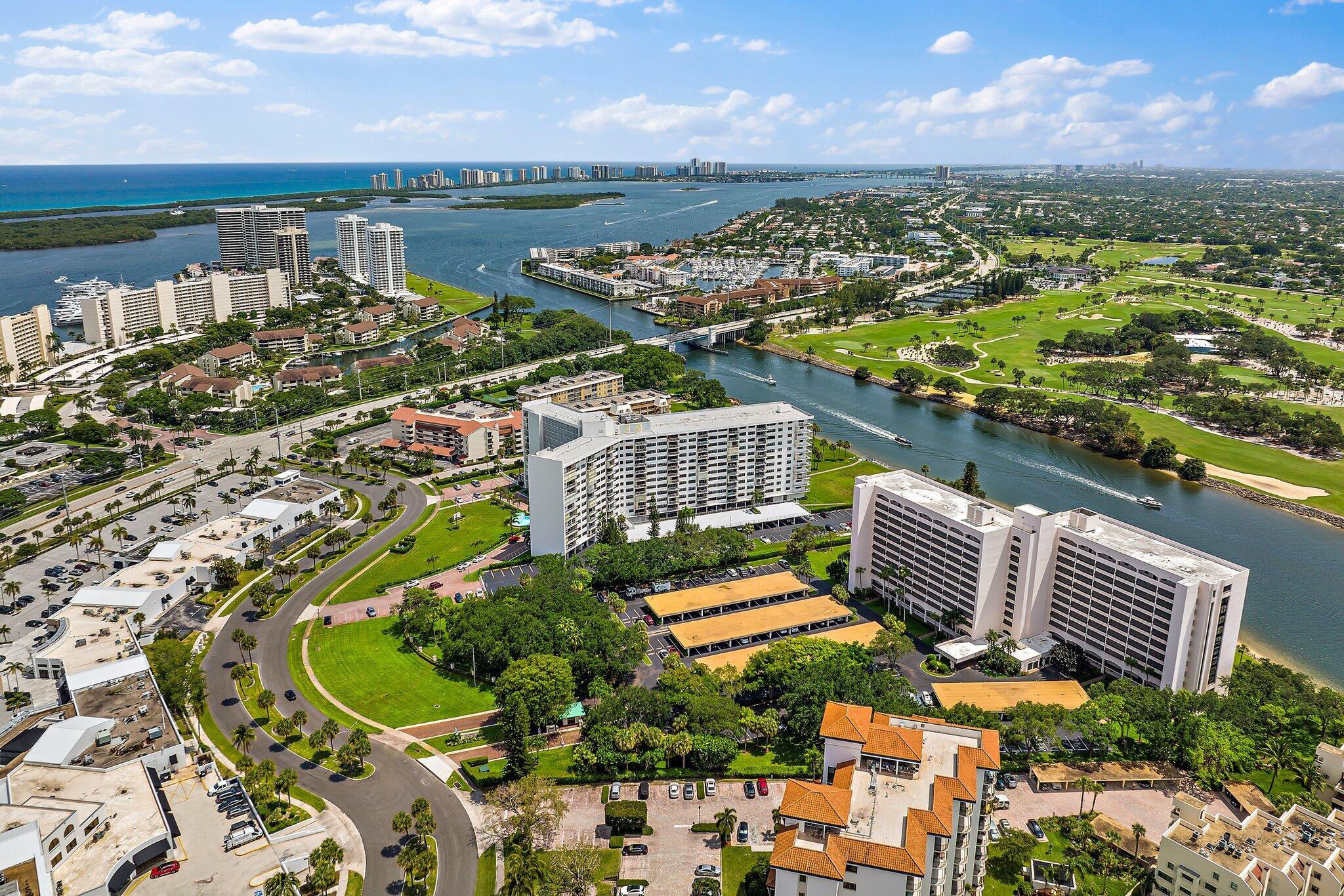 GEMINI CONDO - Residential