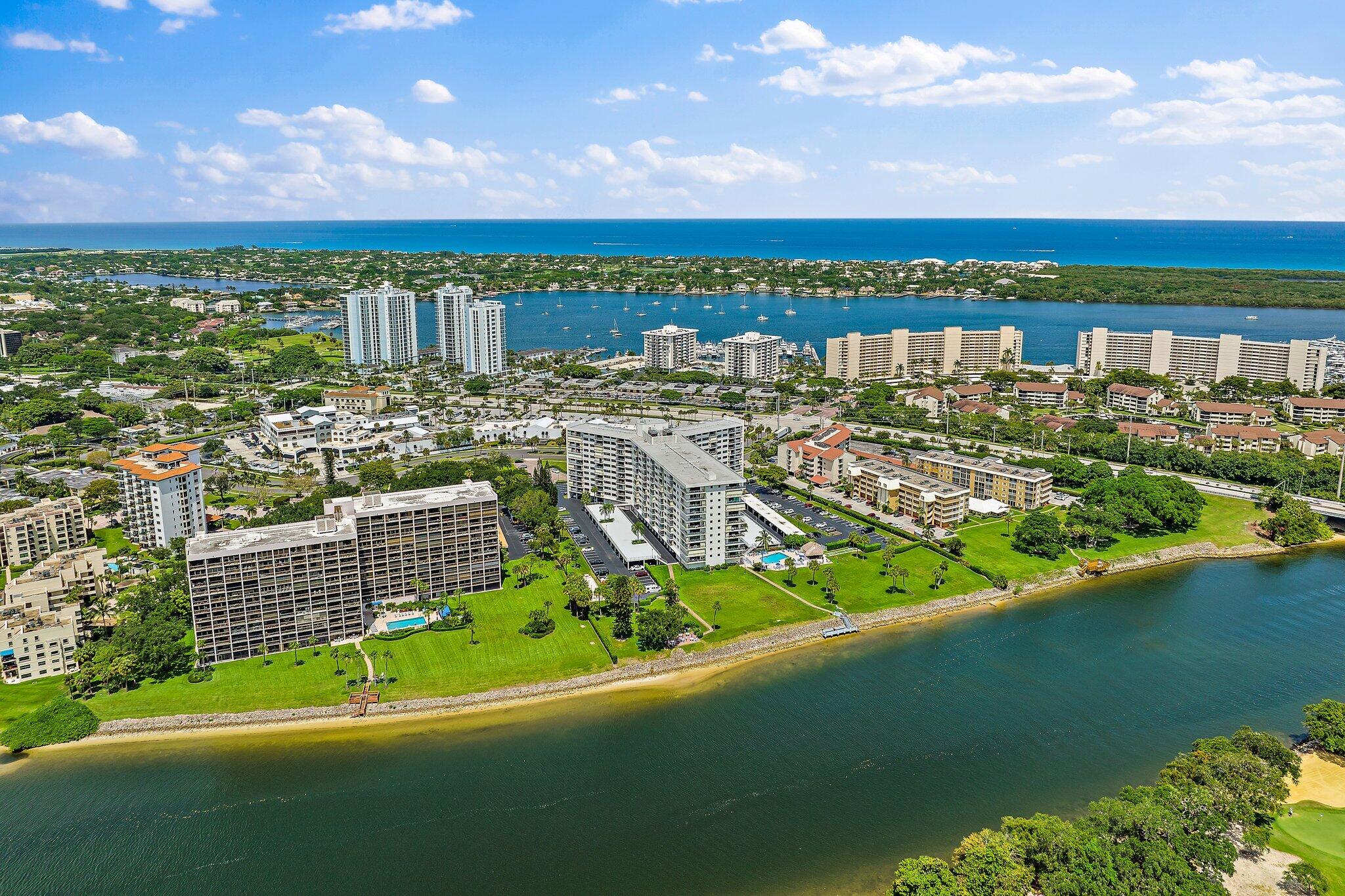 GEMINI CONDO - Residential