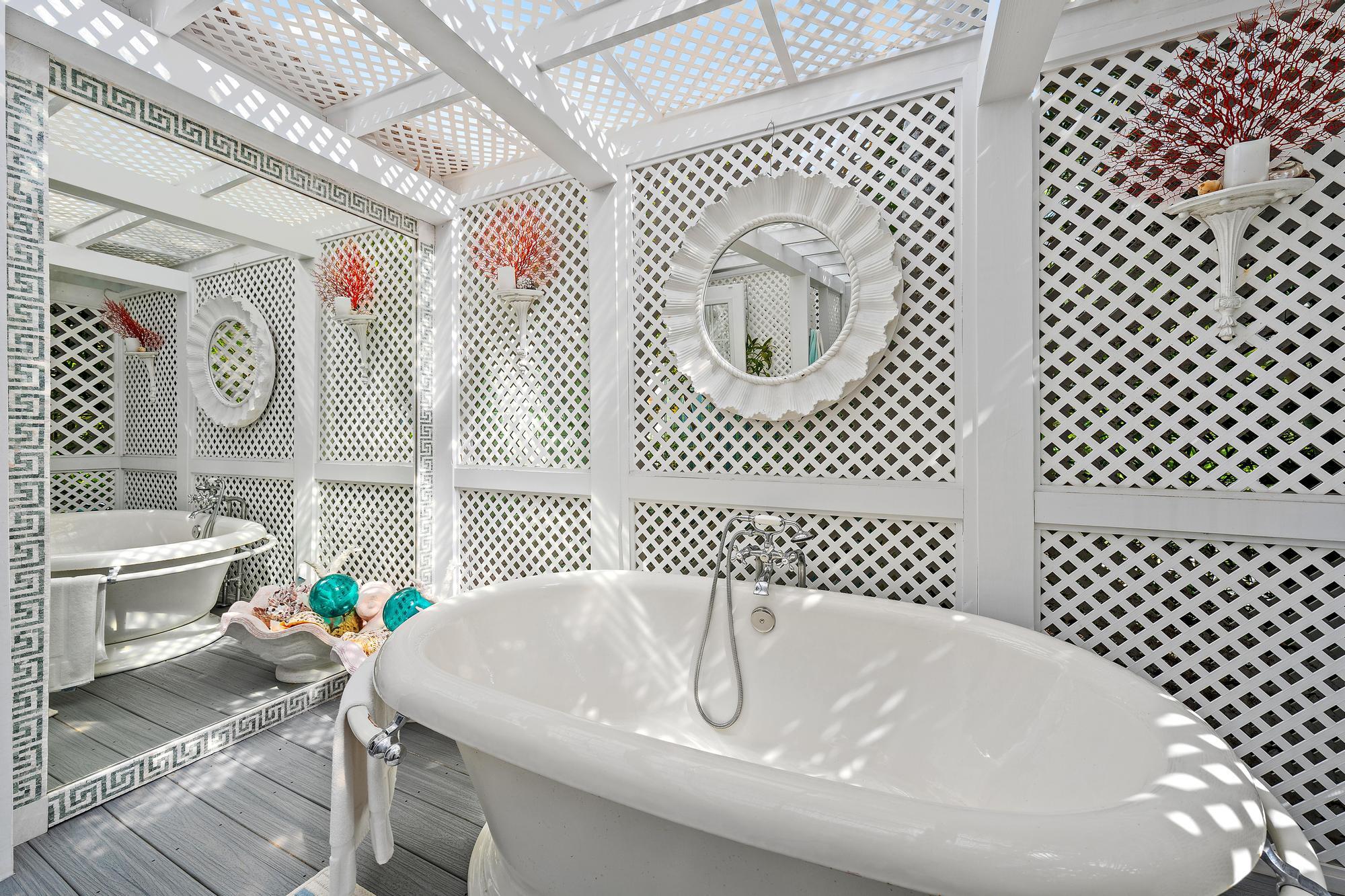 HOMEWOOD - Residential