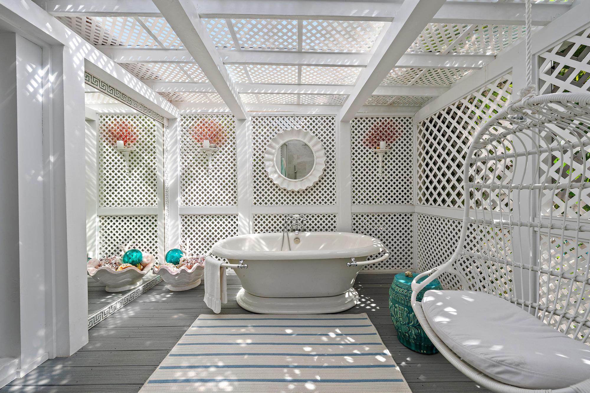 HOMEWOOD - Residential