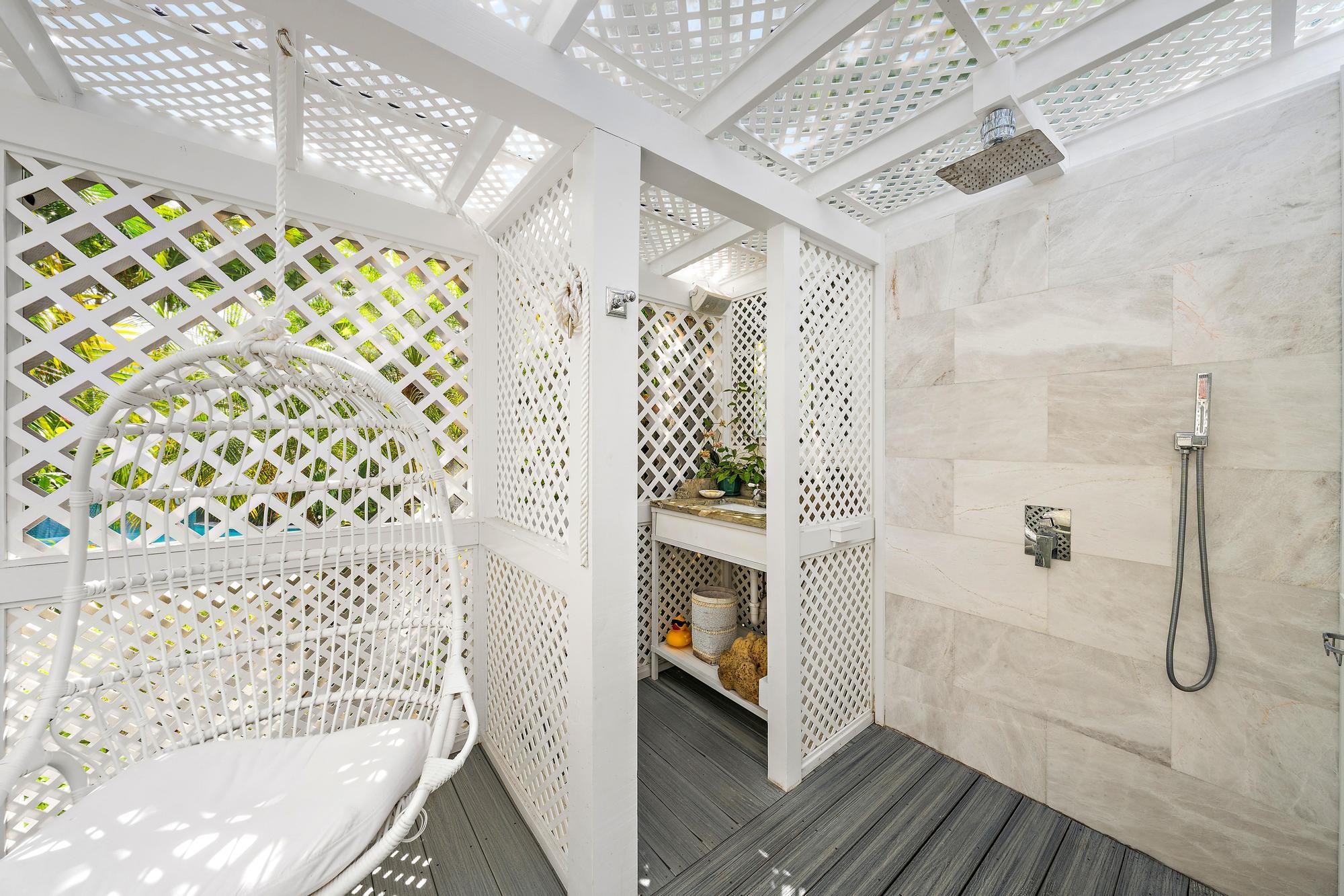 HOMEWOOD - Residential