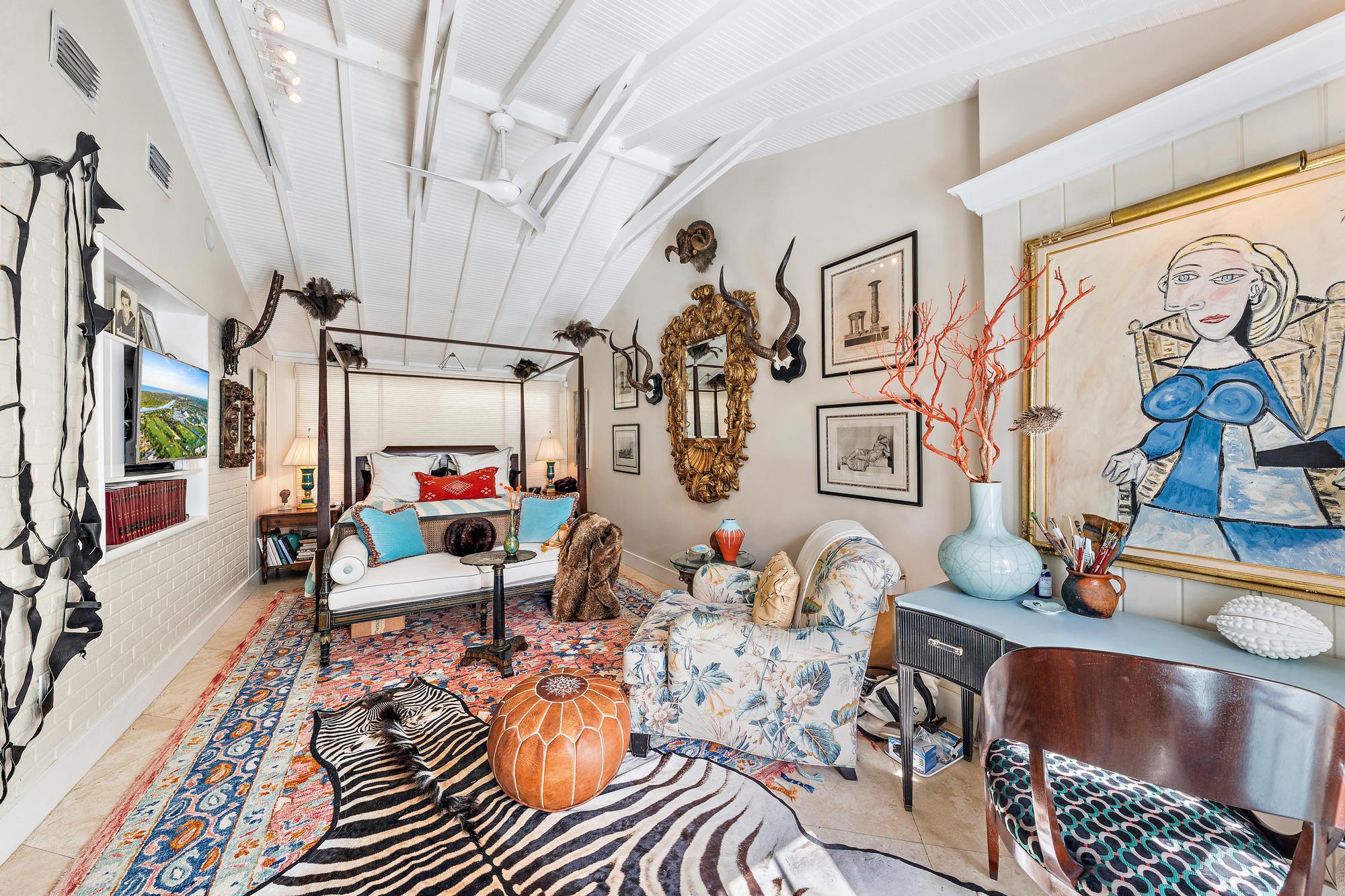 HOMEWOOD - Residential