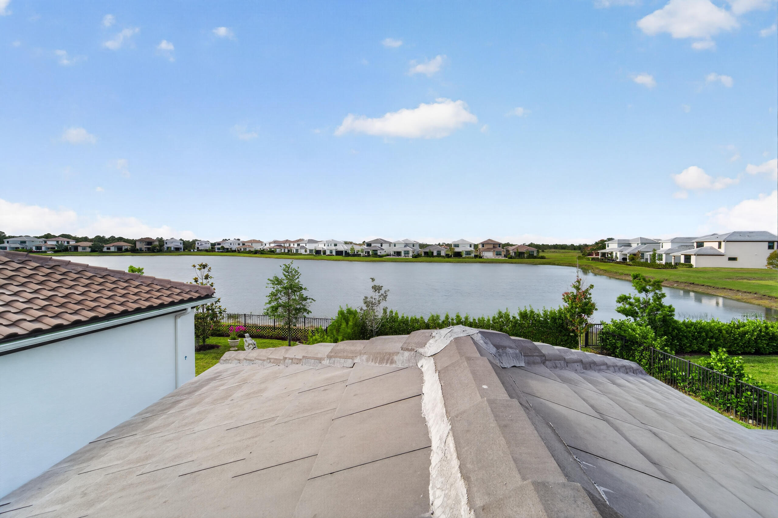 TESORO PLAT NO 20 - Residential