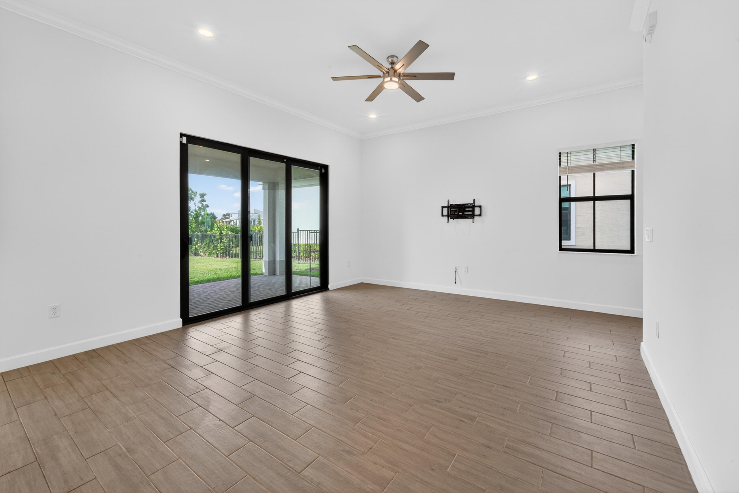 TESORO PLAT NO 20 - Residential