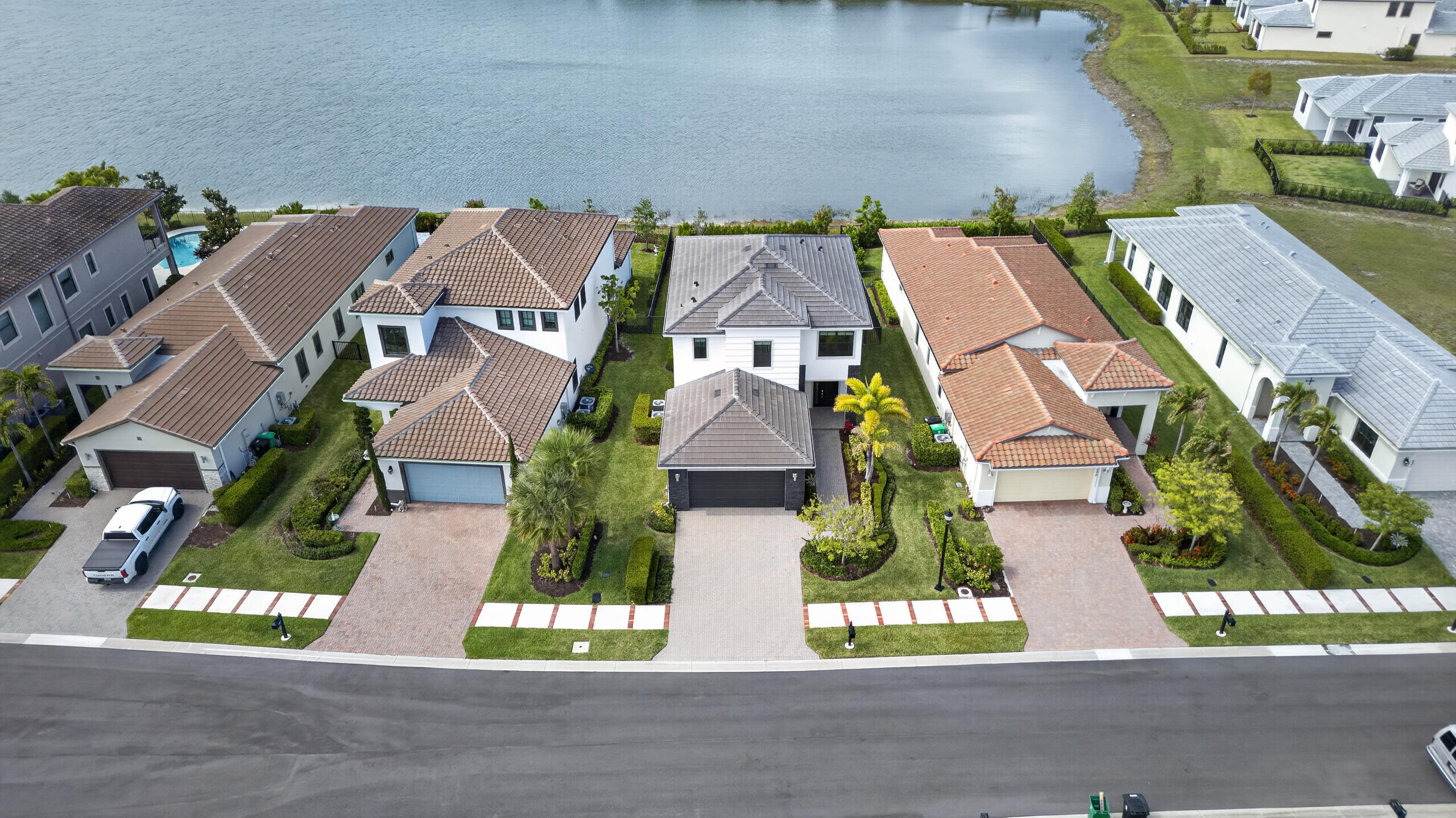 TESORO PLAT NO 20 - Residential