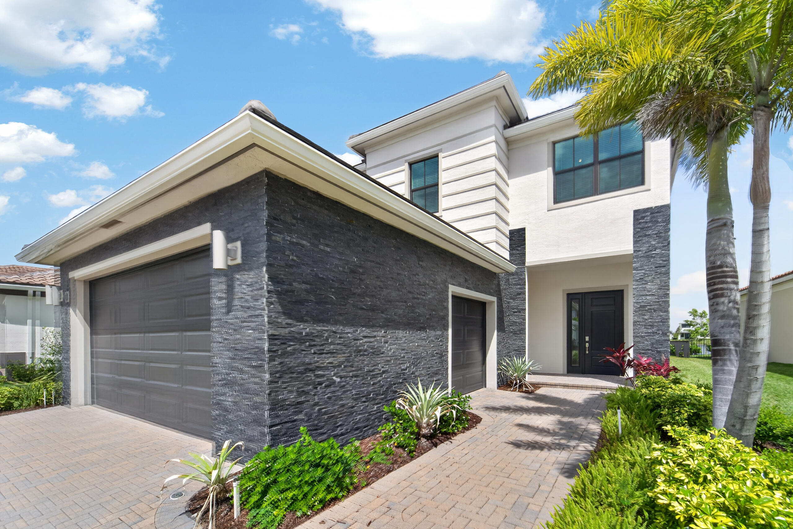 TESORO PLAT NO 20 - Residential