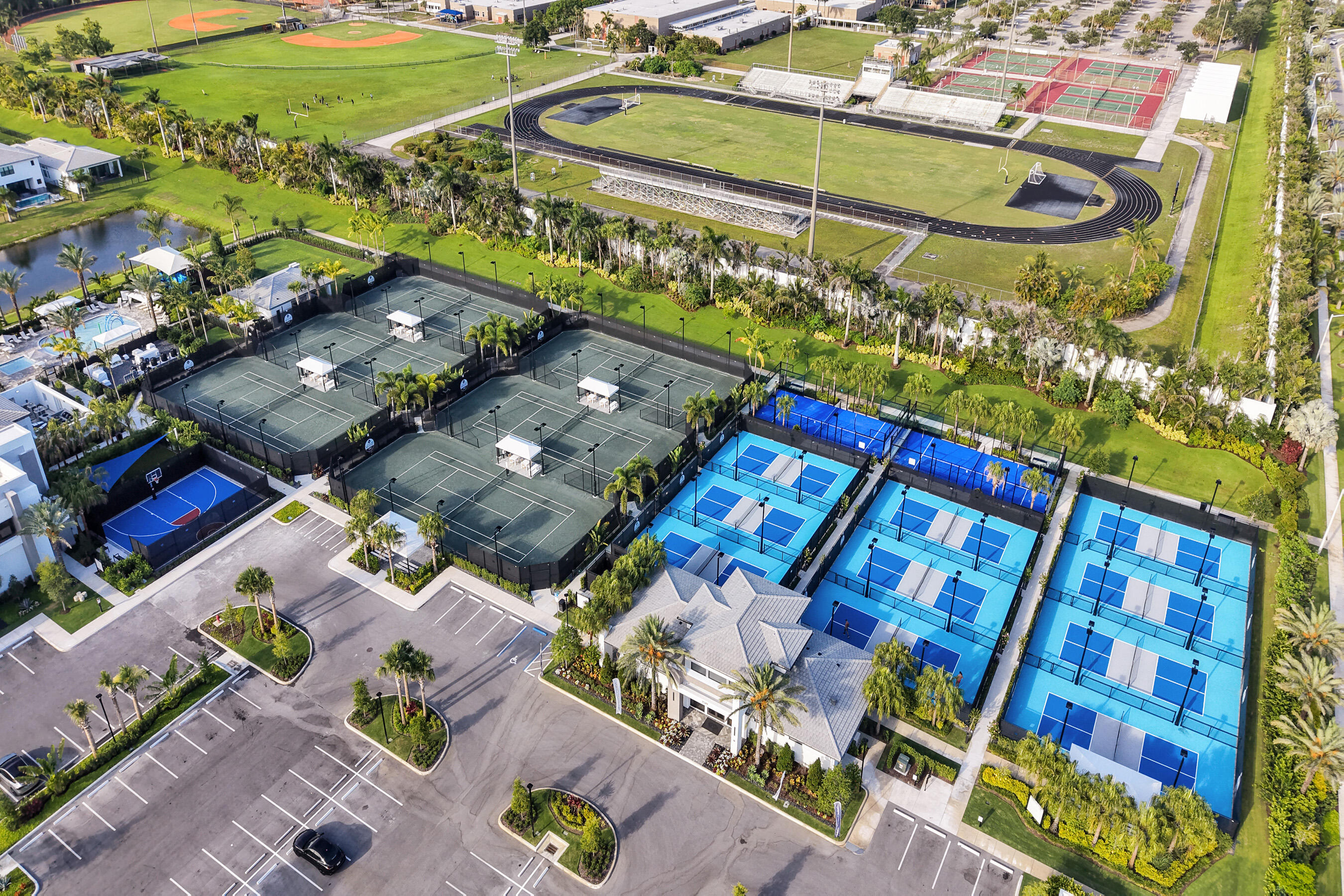 LOTUS EDGE - Residential