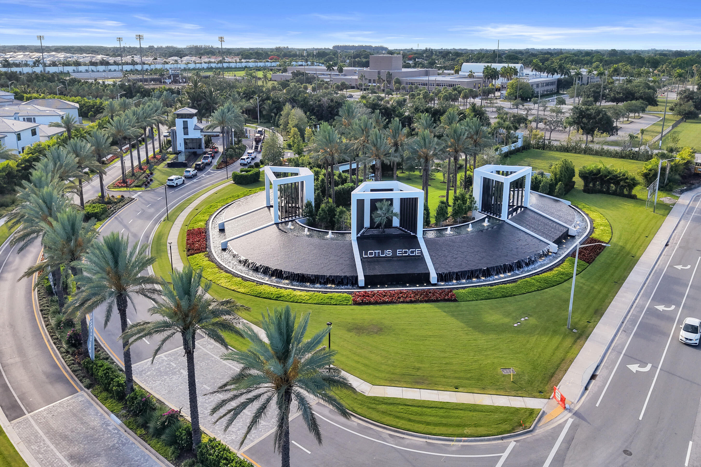 LOTUS EDGE - Residential