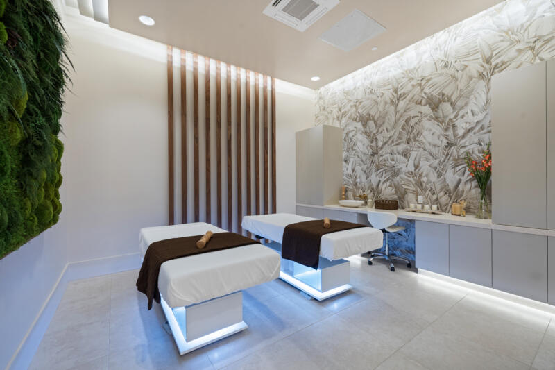 LOTUS EDGE - Residential