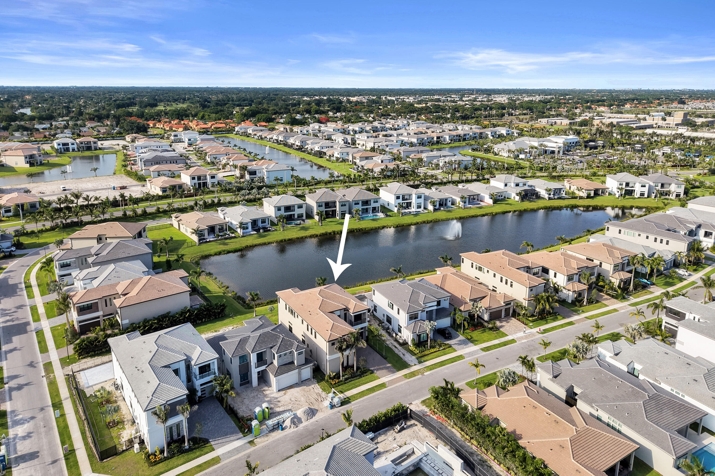LOTUS EDGE - Residential