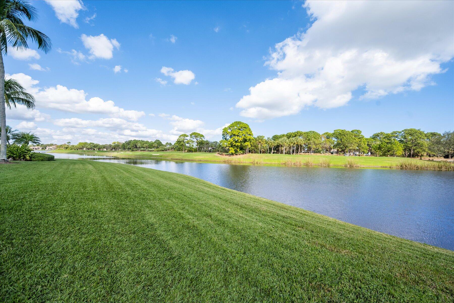 LOXAHATCHEE CLUB AT MAPLEWOOD 7 PH 2 - Residential