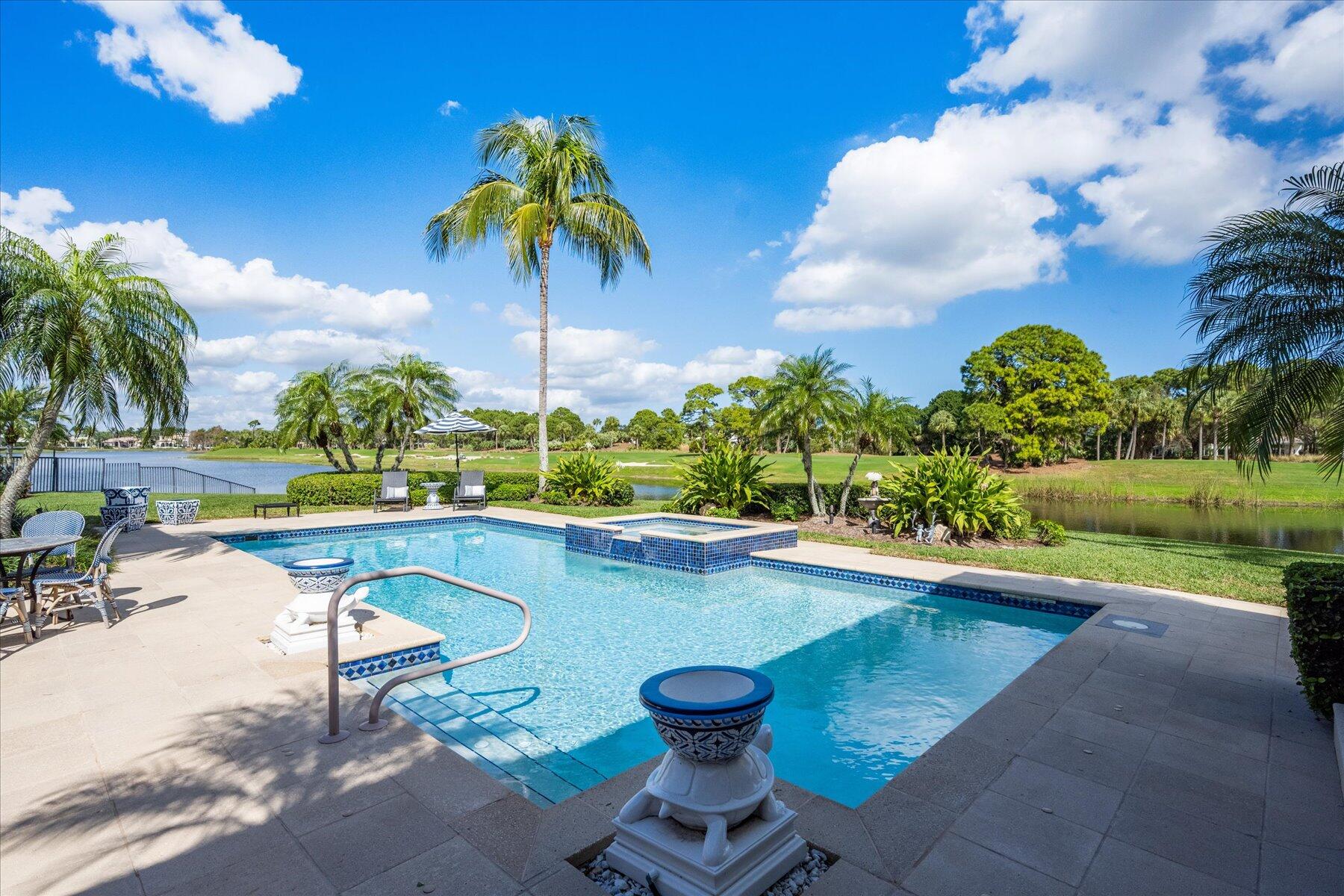 LOXAHATCHEE CLUB AT MAPLEWOOD 7 PH 2 - Residential