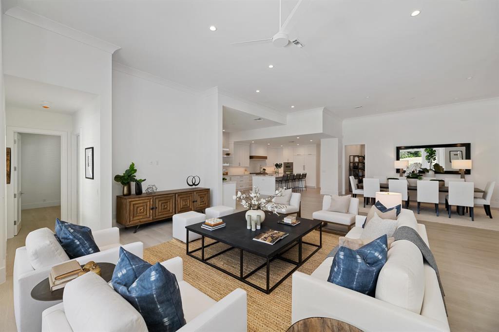 FAIRWAY ISLAND - Residential