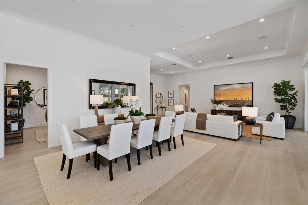 FAIRWAY ISLAND - Residential