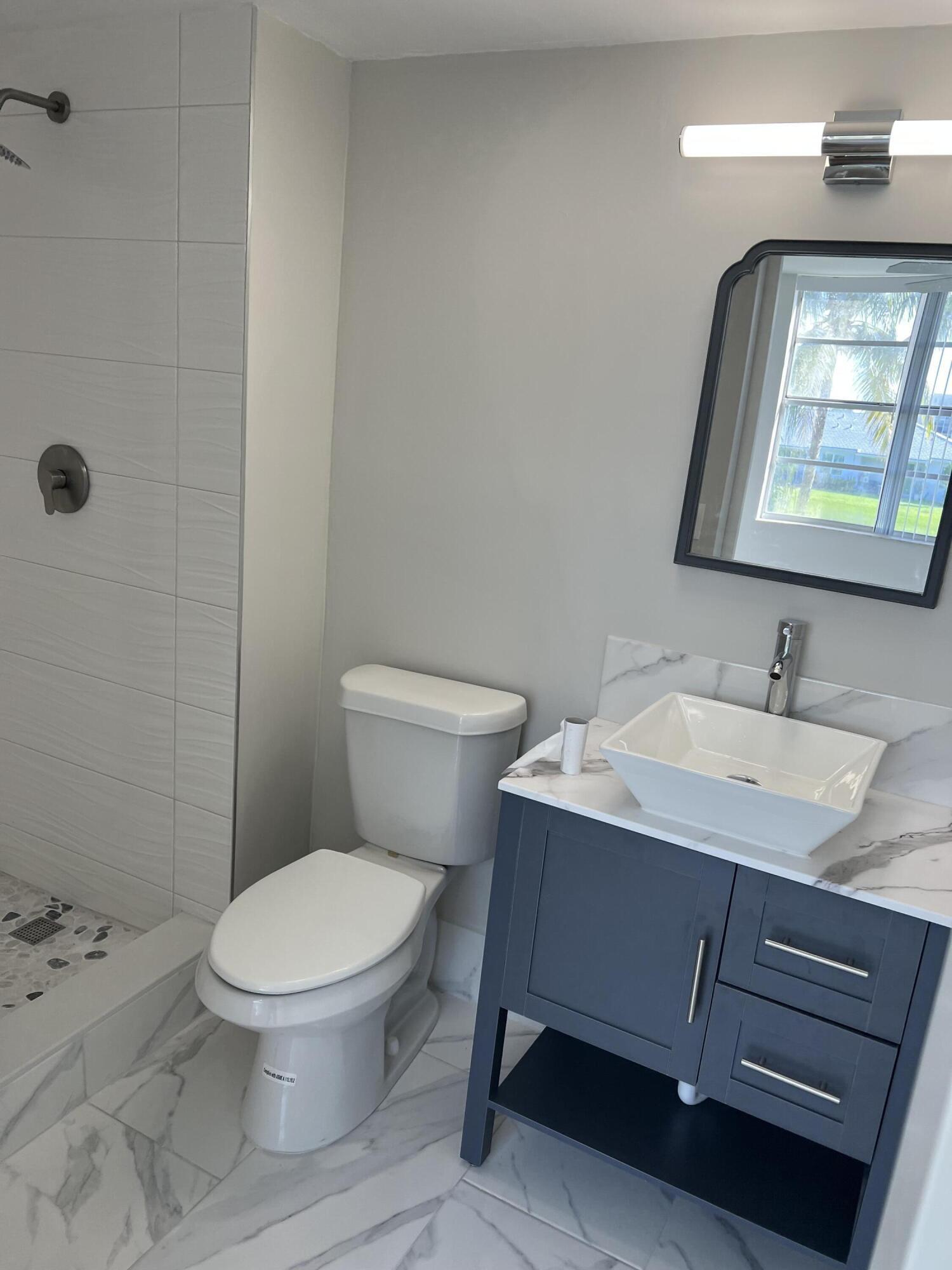 VILLAGES OF ORIOLE ABBEY CONDO - Residential