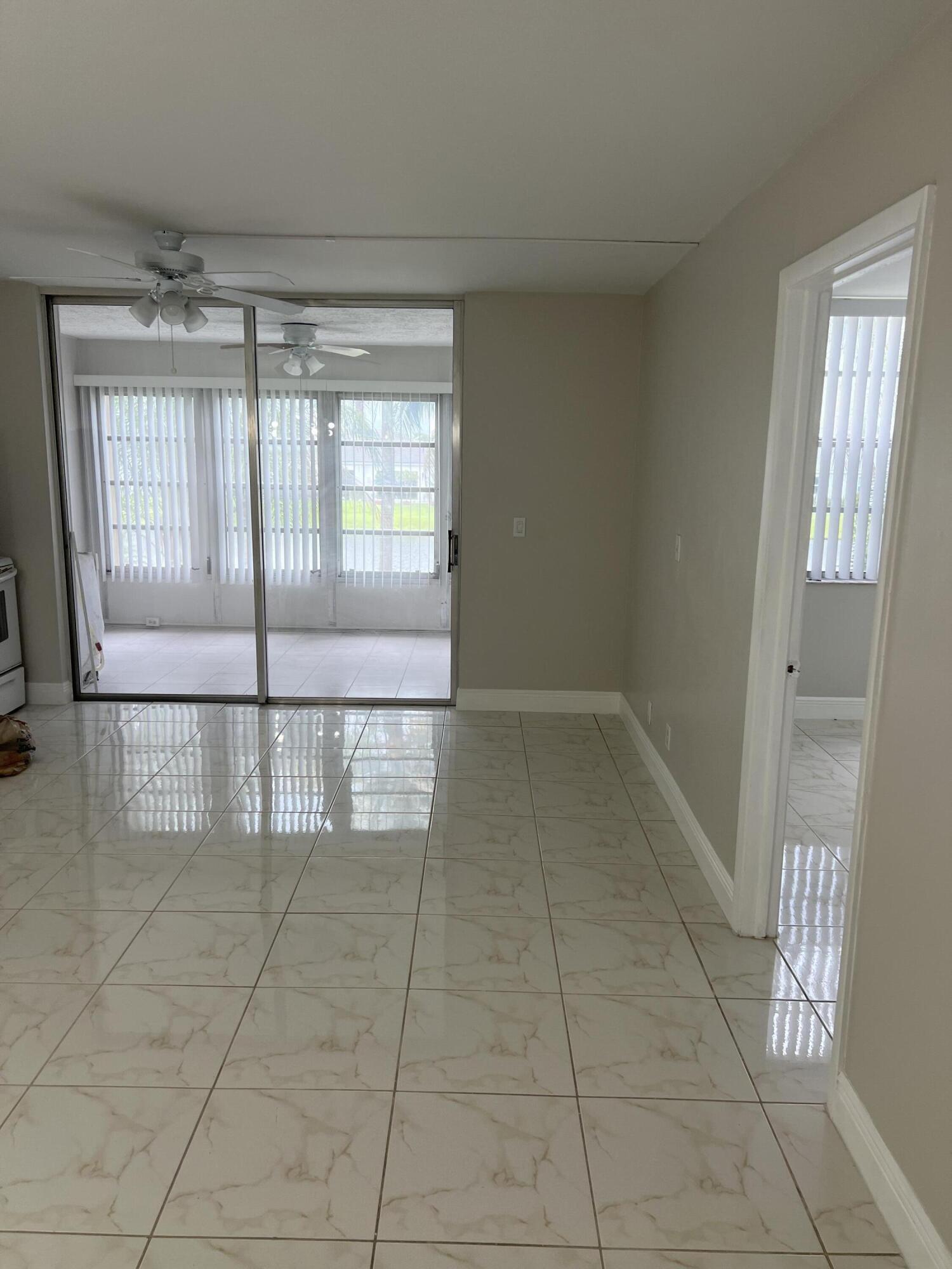 VILLAGES OF ORIOLE ABBEY CONDO - Residential