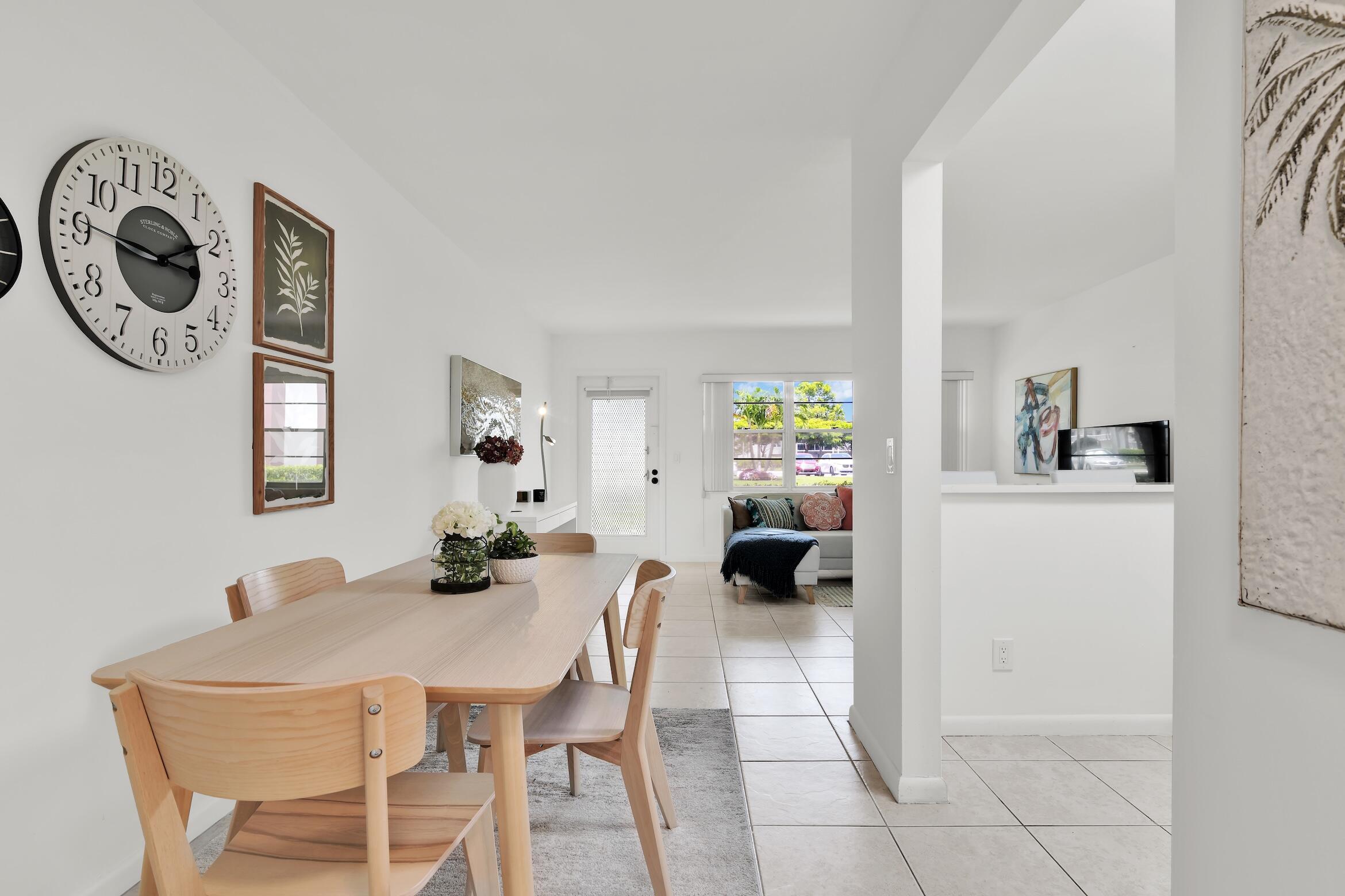 FANSHAW AT CENTURY VILLAGE CONDO - Residential Lease