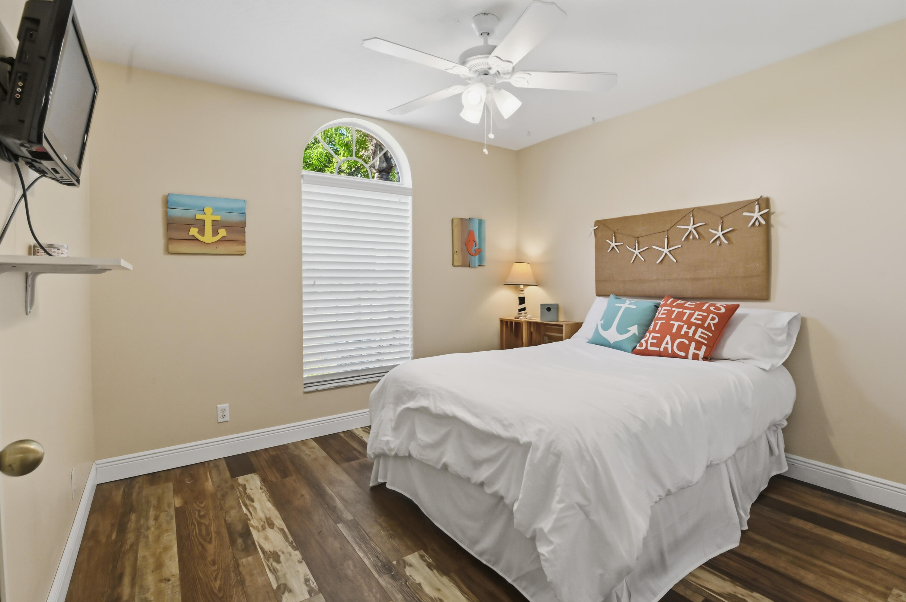 The Acreage - Residential
