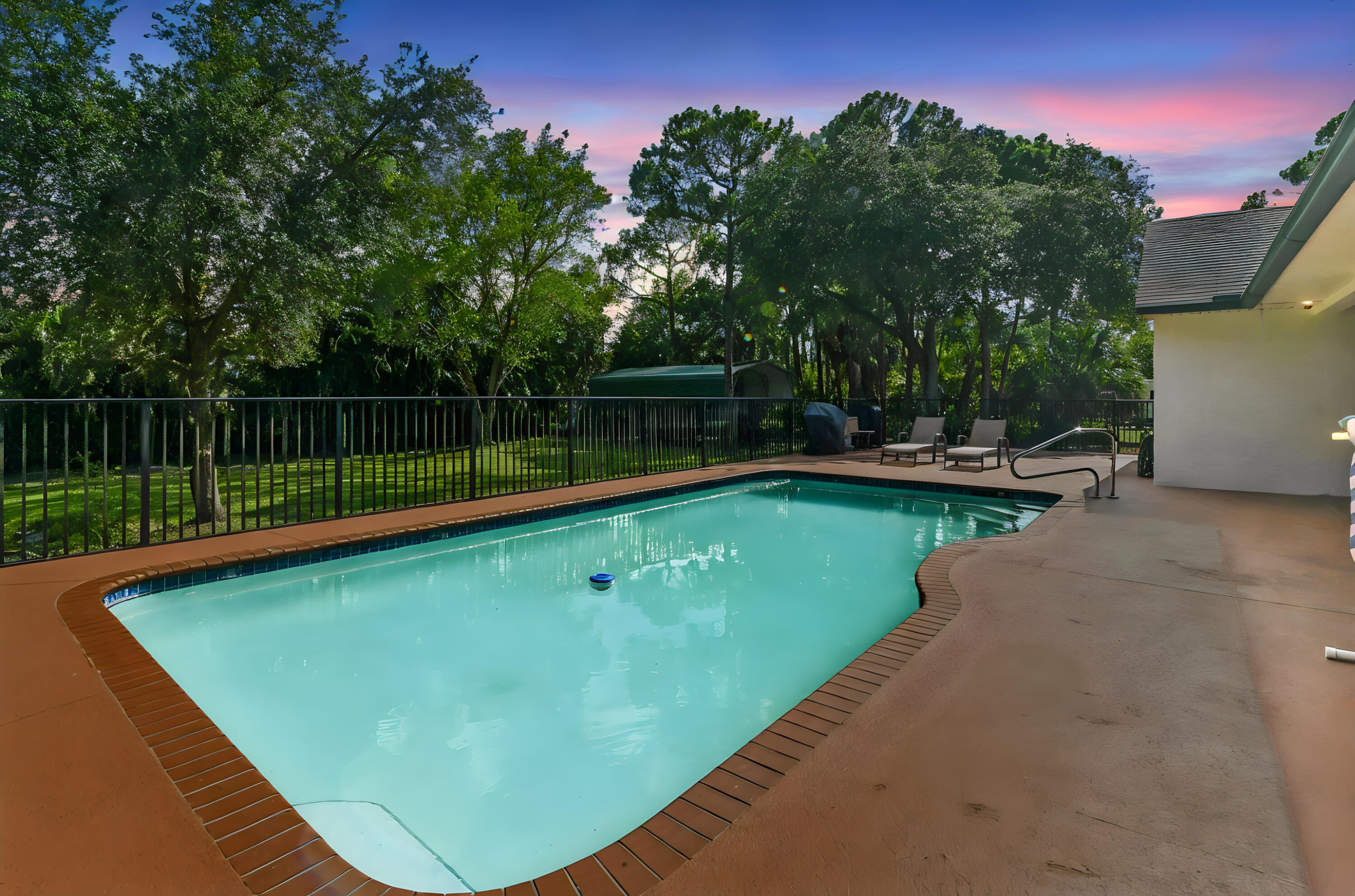 The Acreage - Residential