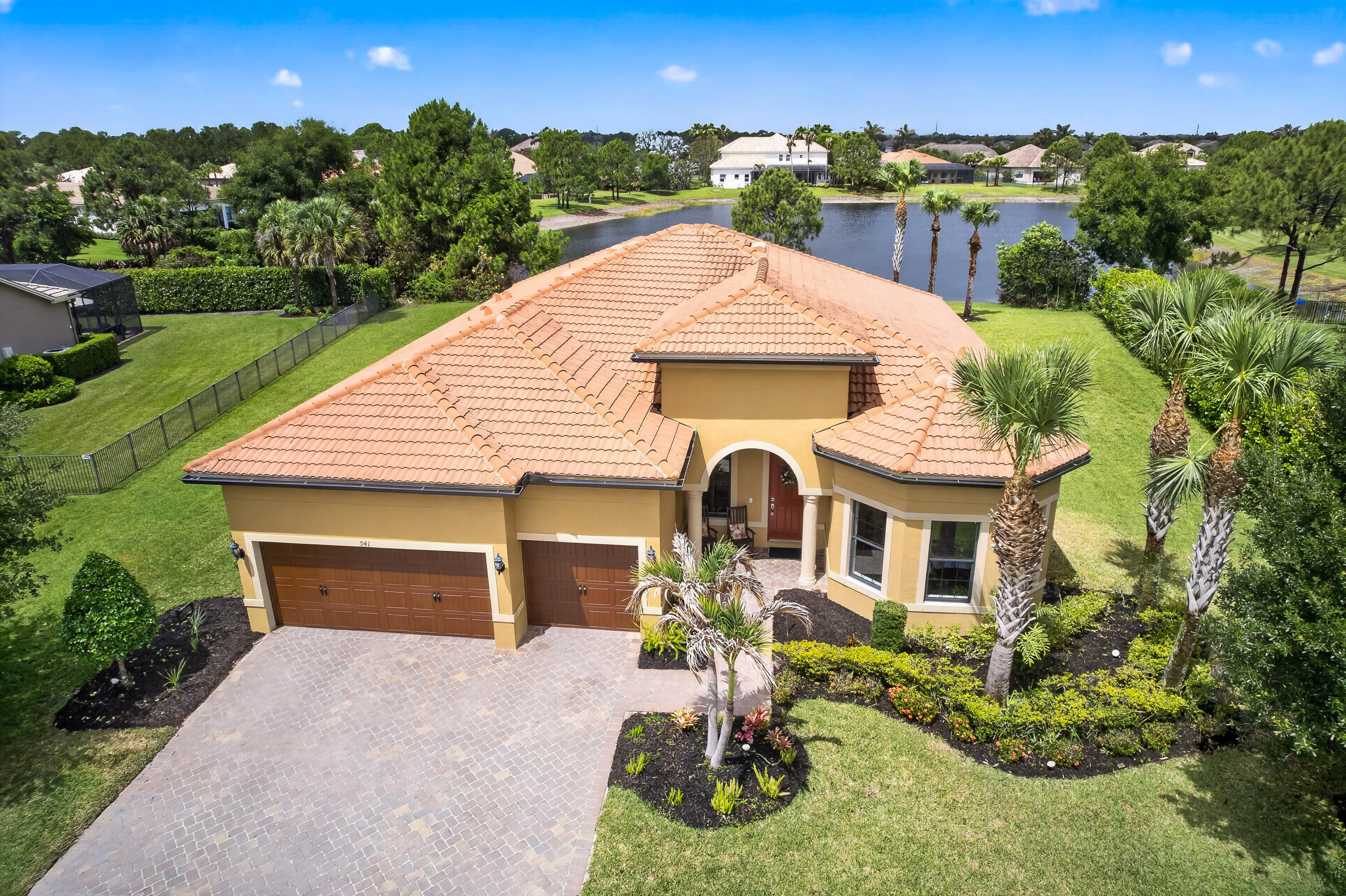 SAND TRAIL (AKA COPPERLEAF) - Residential