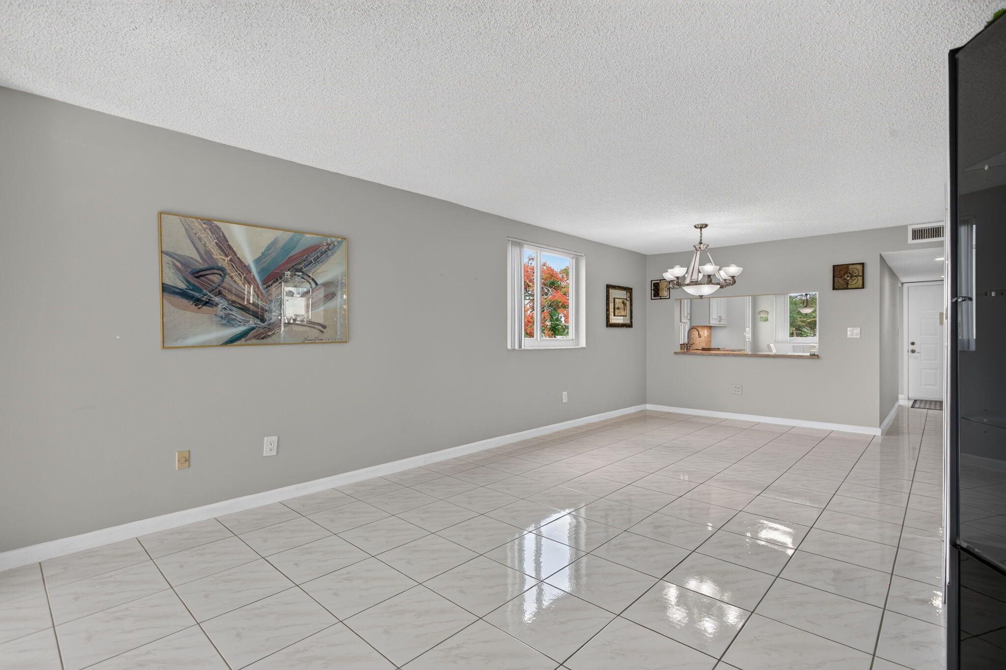 DEVON CONDOMINIUM - Residential