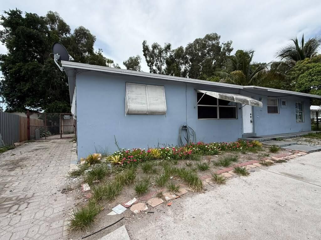PALM BEACH FARMS CO 7 - Residential