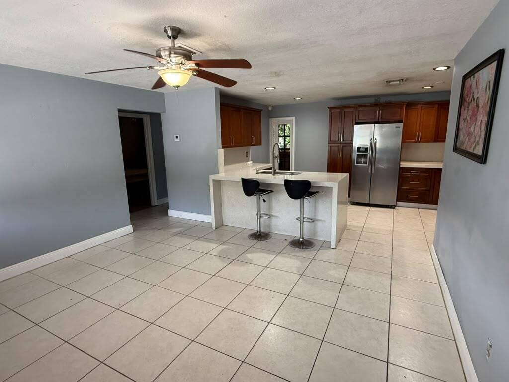 PALM BEACH FARMS CO 7 - Residential