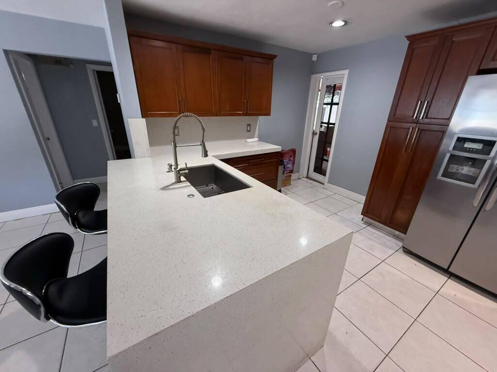 PALM BEACH FARMS CO 7 - Residential