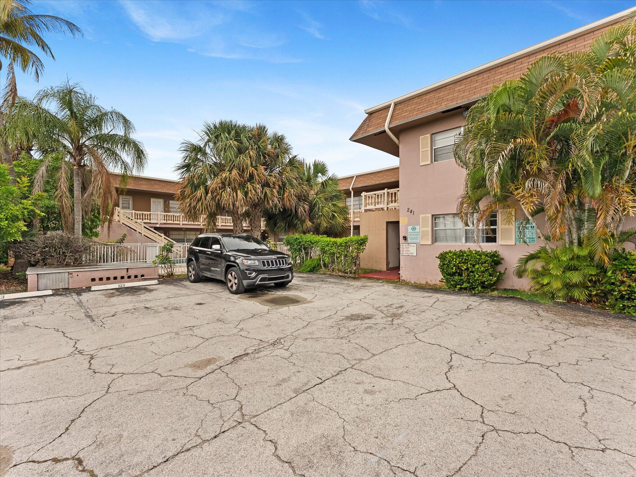 OCEAN DRIVE ESTATES CONDO - Residential Lease