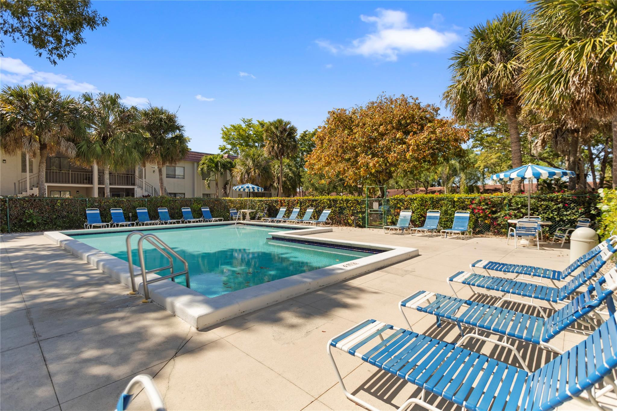 SADDLE CLUB GARDEN APTS AT - Residential