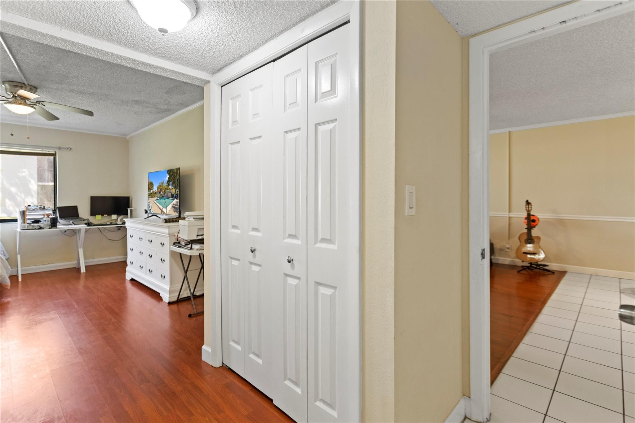 SADDLE CLUB GARDEN APTS AT - Residential