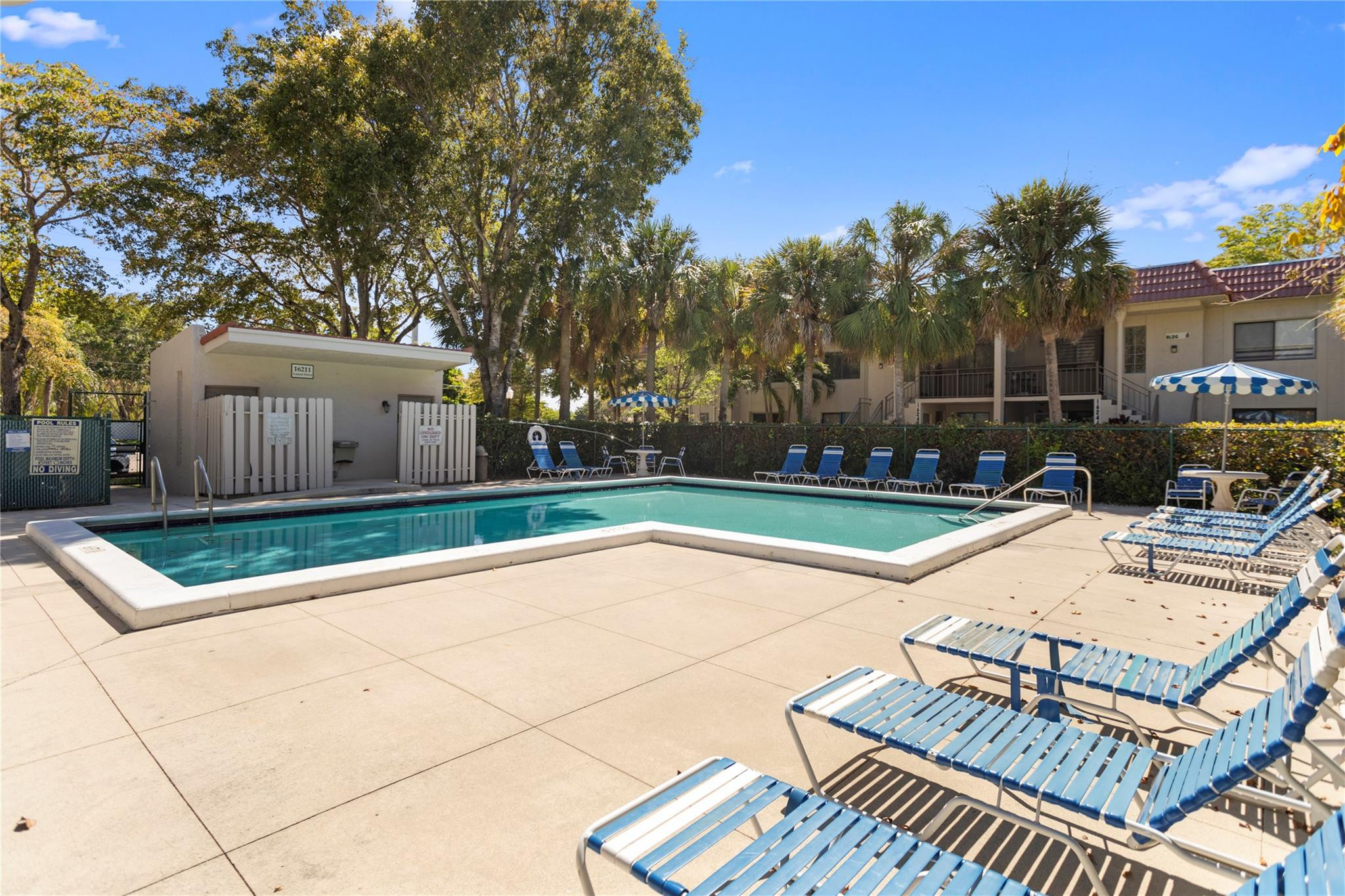 SADDLE CLUB GARDEN APTS AT - Residential