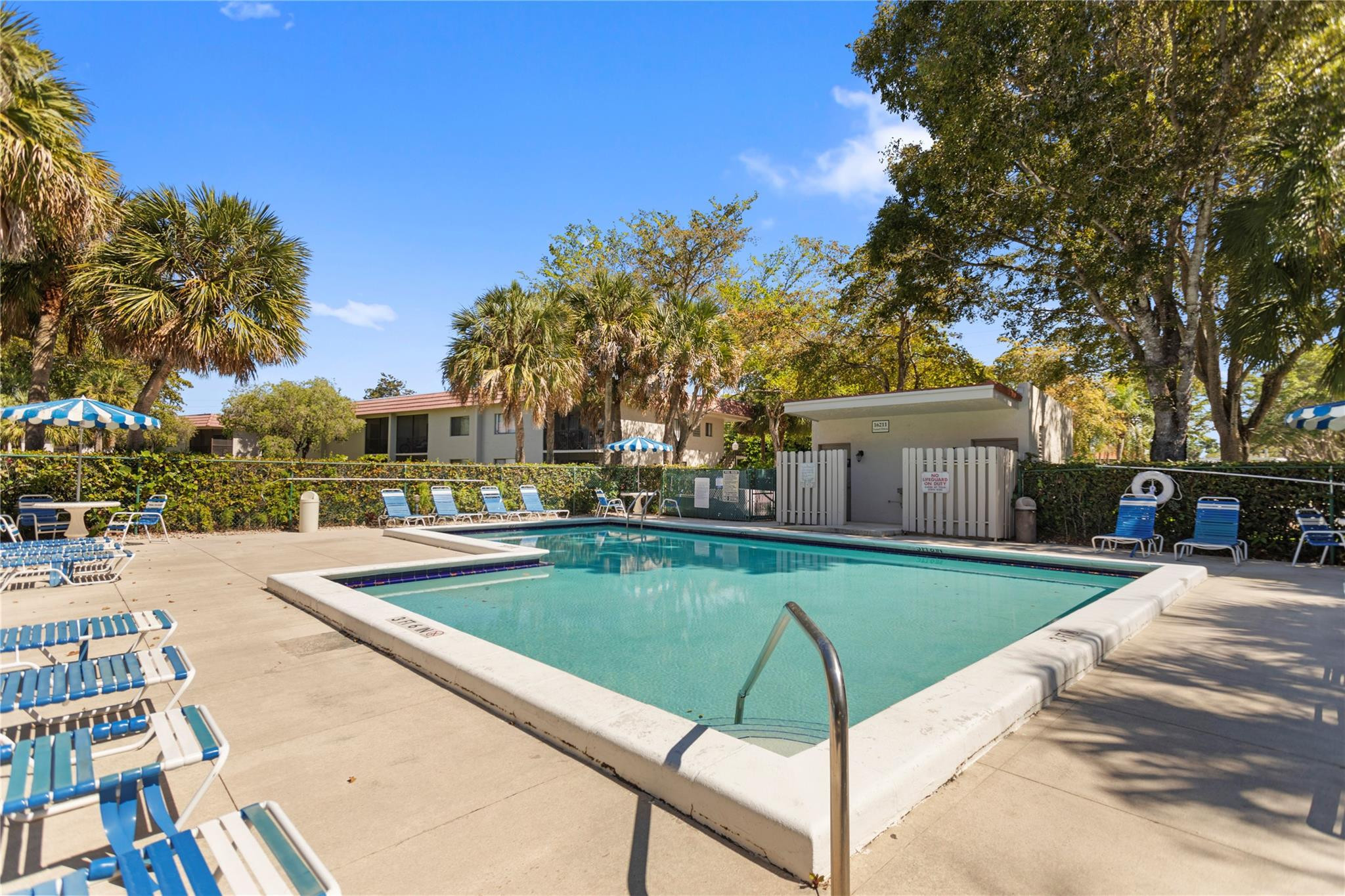 SADDLE CLUB GARDEN APTS AT - Residential