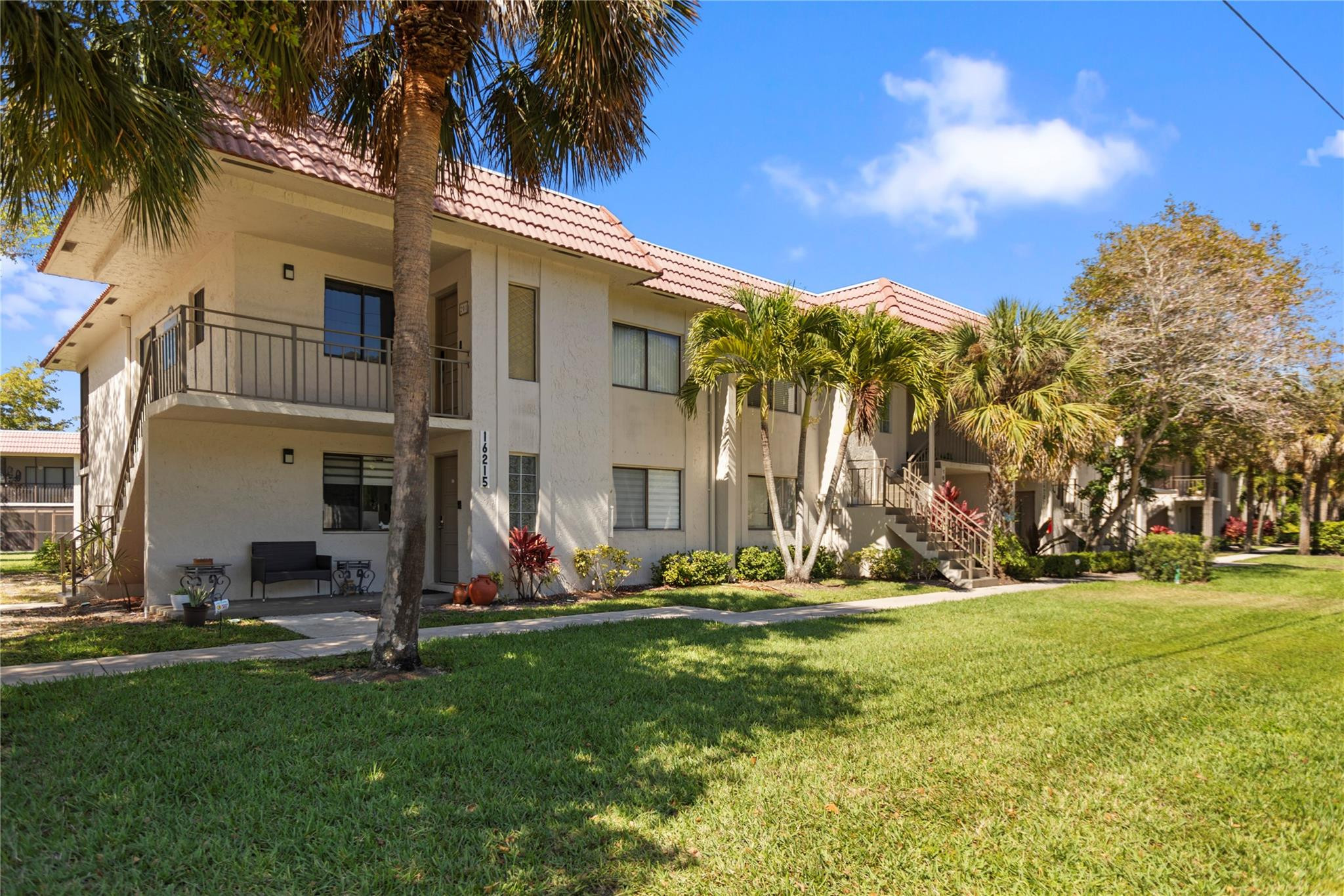 SADDLE CLUB GARDEN APTS AT - Residential