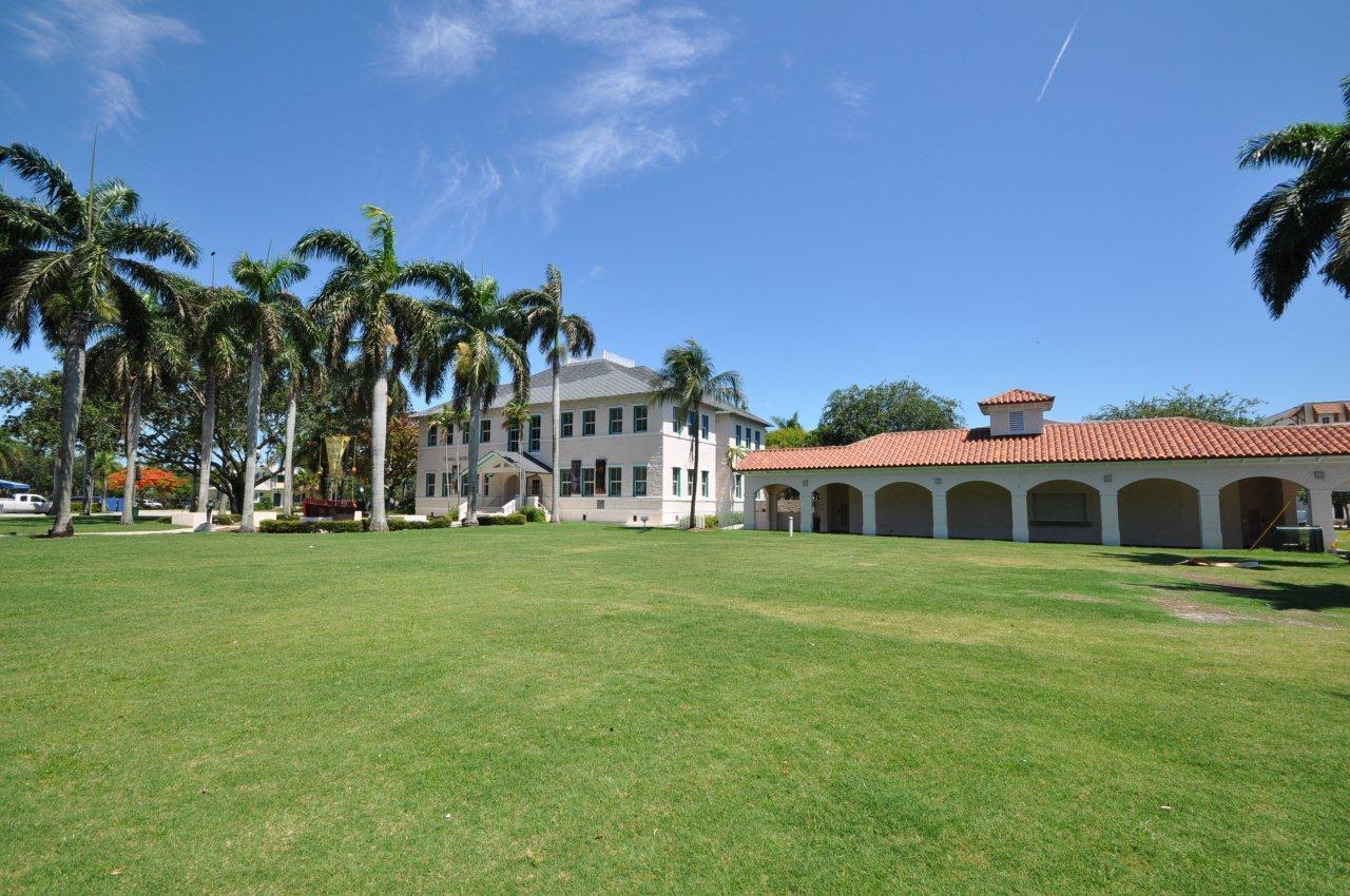 DELRAY TOWN OF - Residential Income