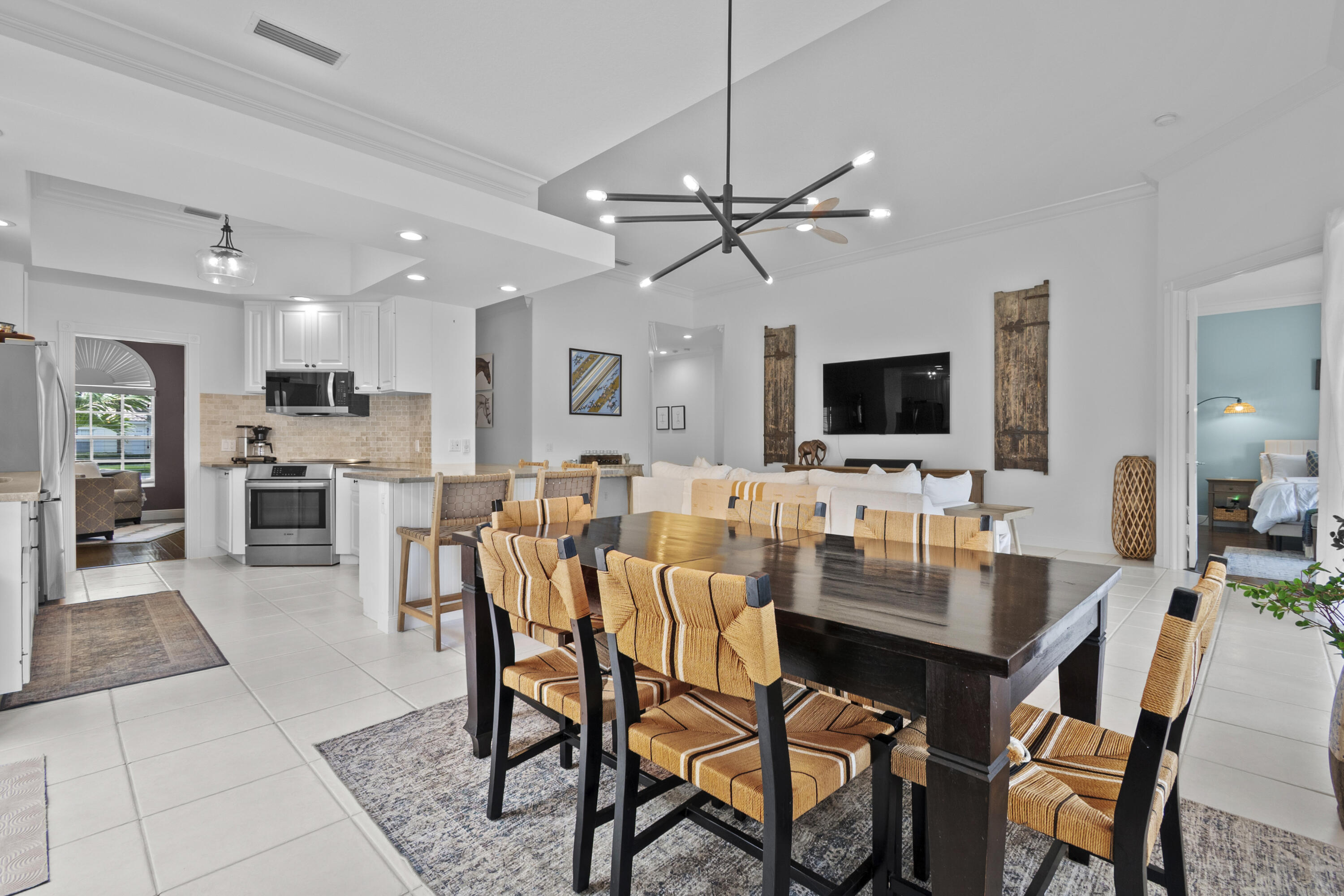 VILLAGEWALK OF WELLINGTON 3 - Residential
