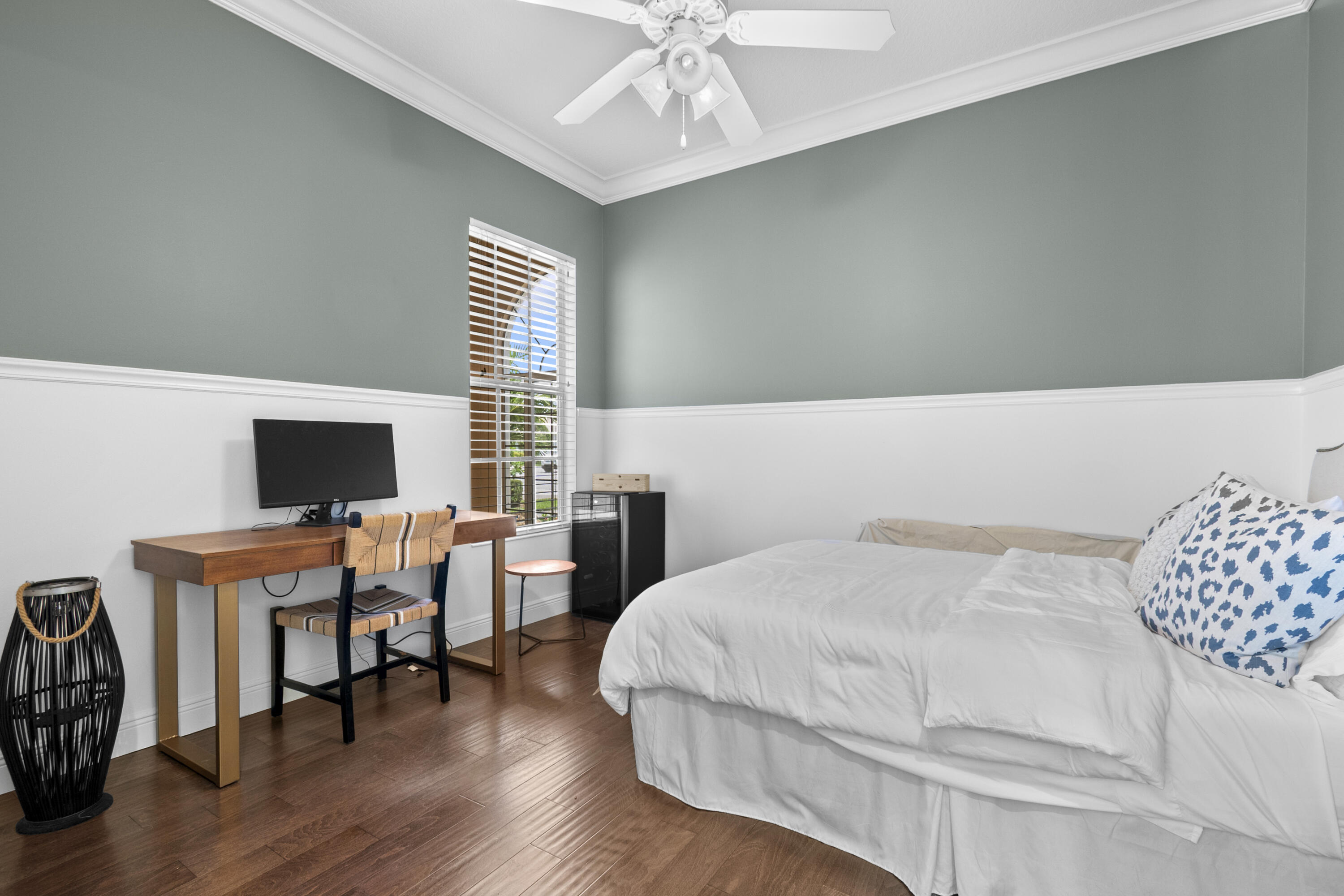 VILLAGEWALK OF WELLINGTON 3 - Residential