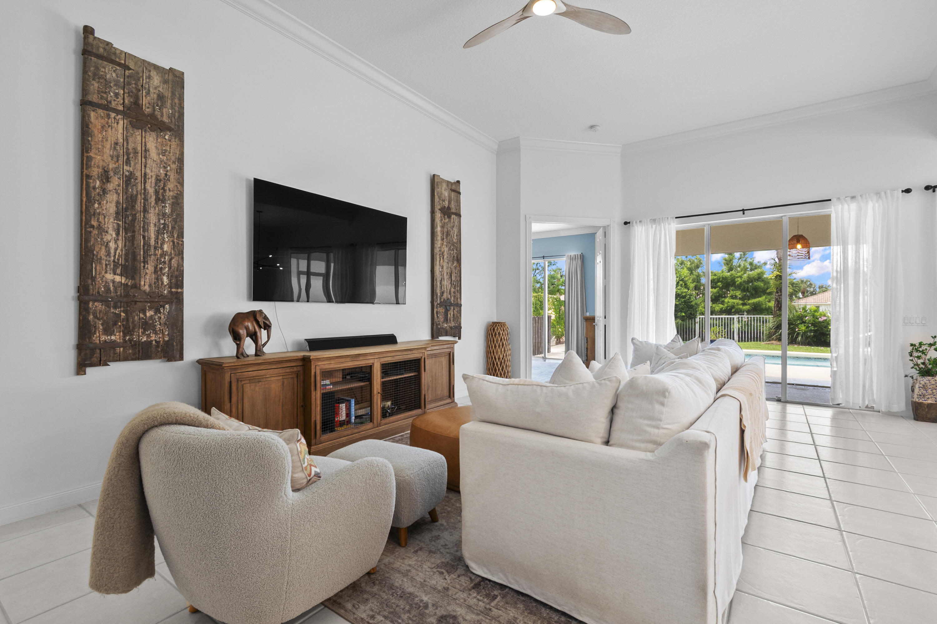 VILLAGEWALK OF WELLINGTON 3 - Residential