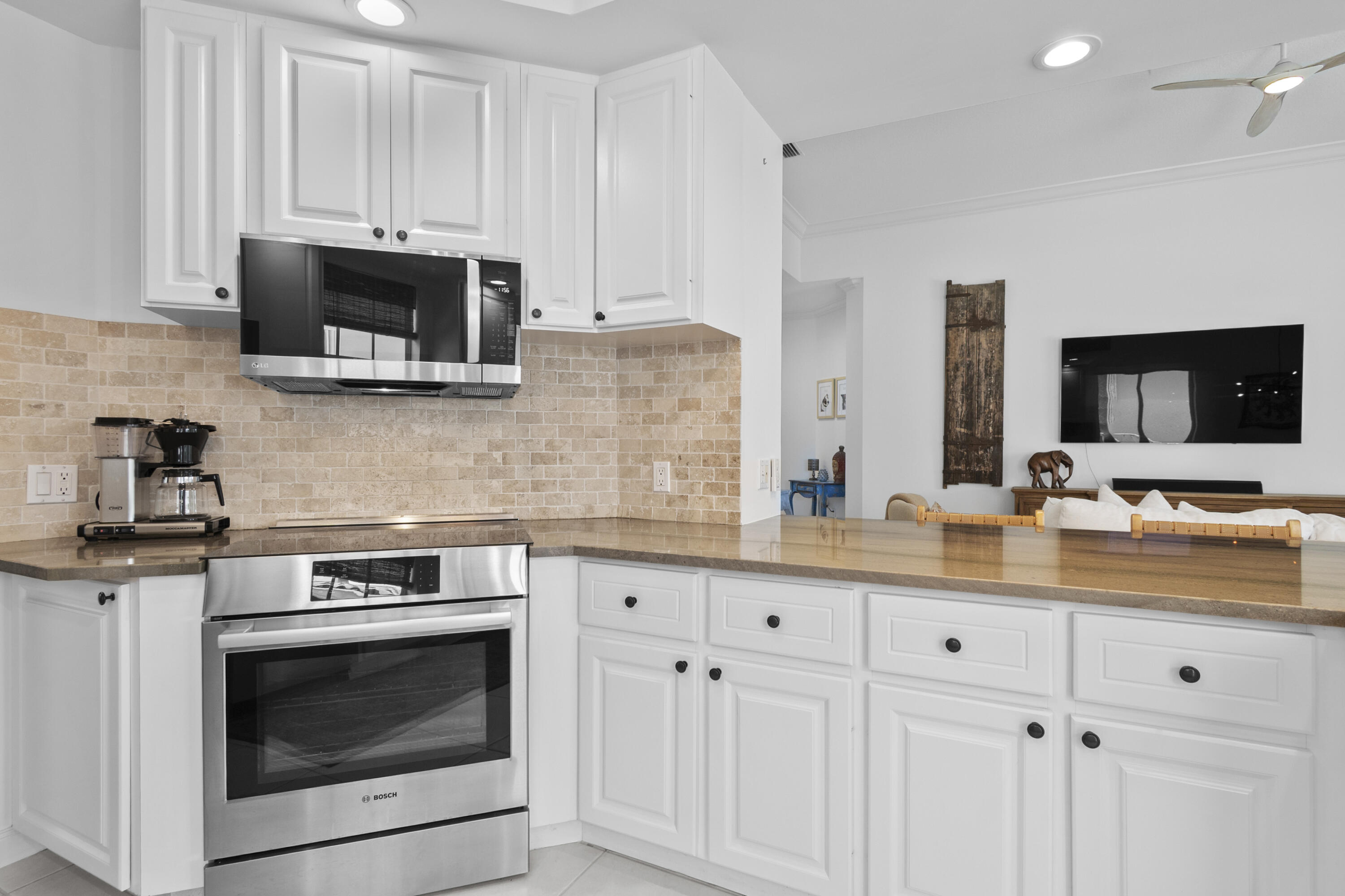 VILLAGEWALK OF WELLINGTON 3 - Residential