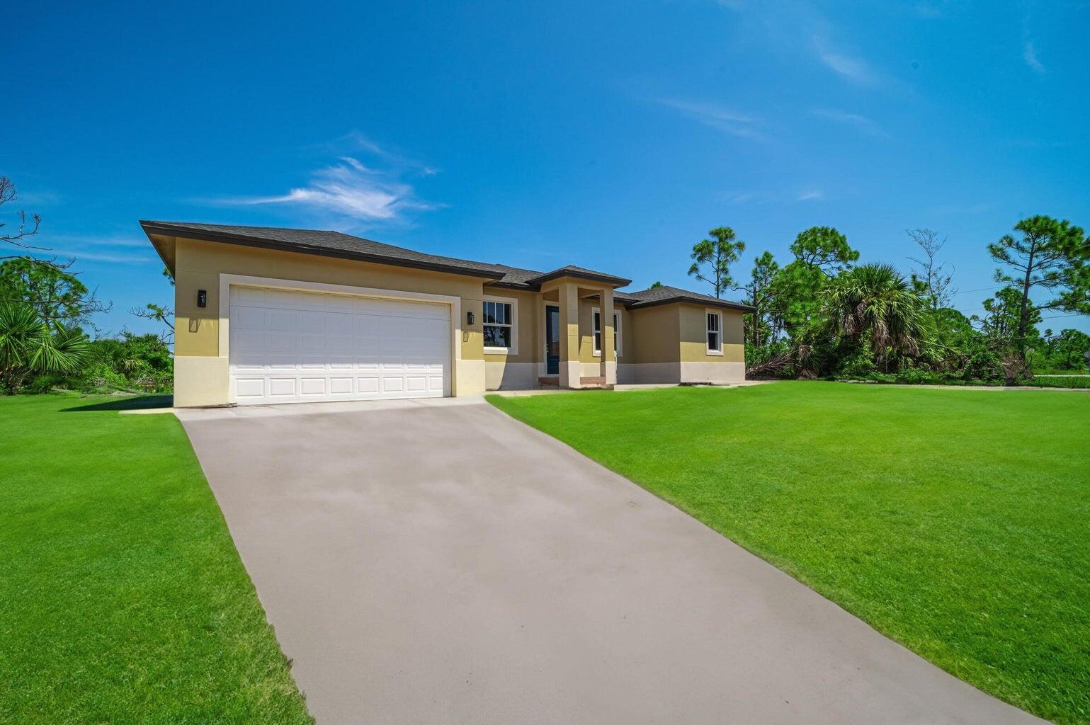 PORT CHARLOTTE SEC 82 - Residential