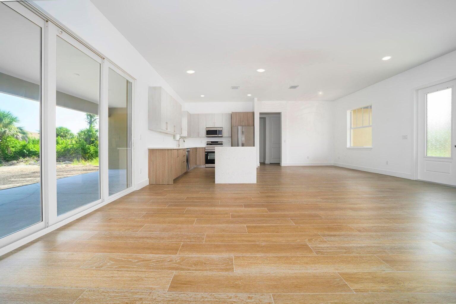 PORT CHARLOTTE SEC 82 - Residential