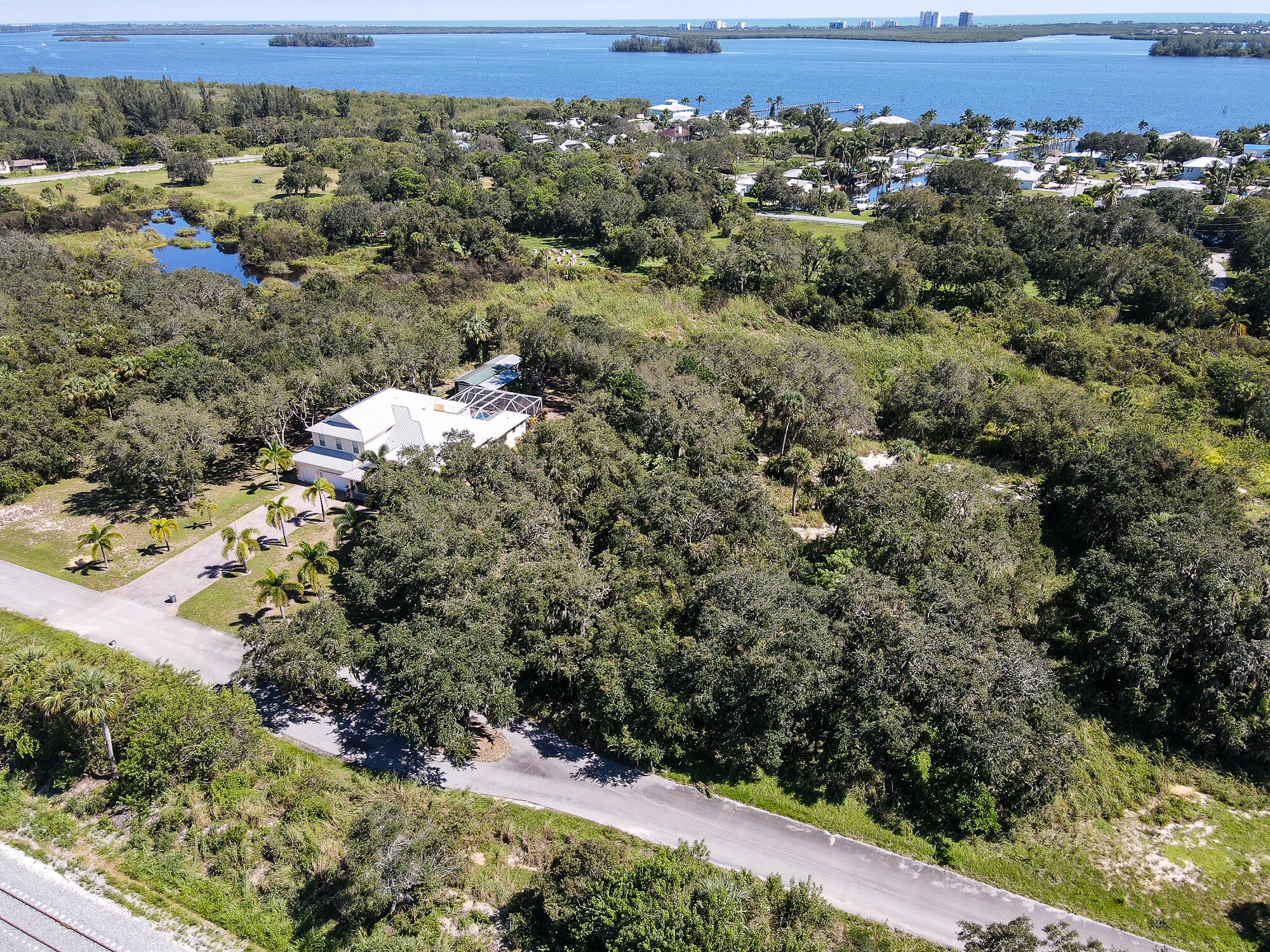 MARINER OAKS VILLAGE - Land