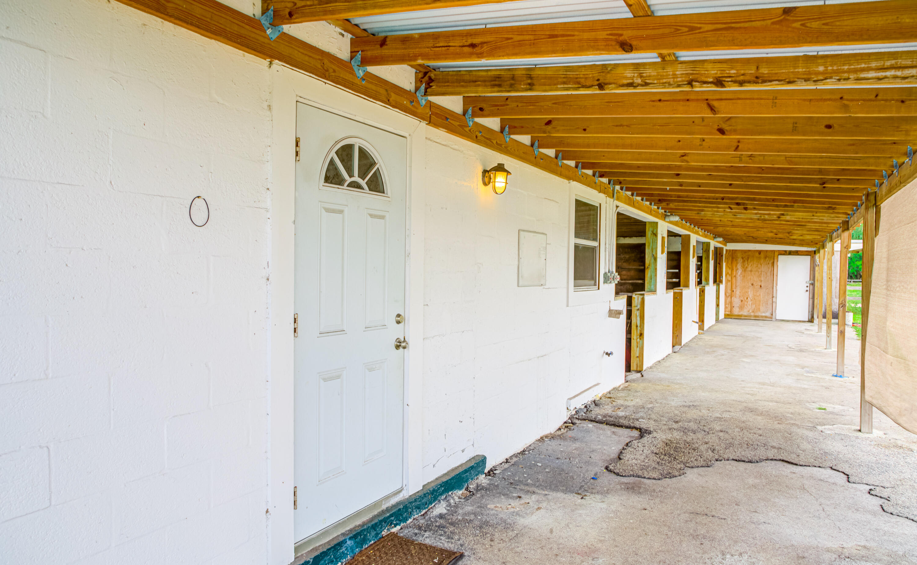 PALM BEACH FARMS CO 3 - Residential