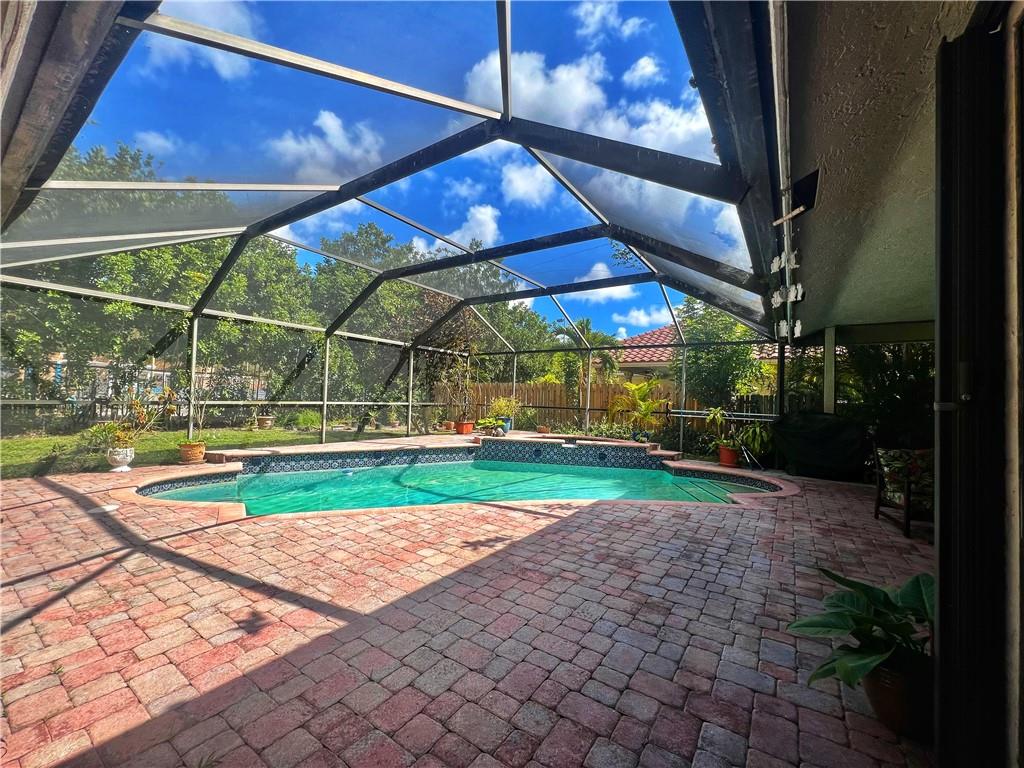 TURTLE RUN - Residential
