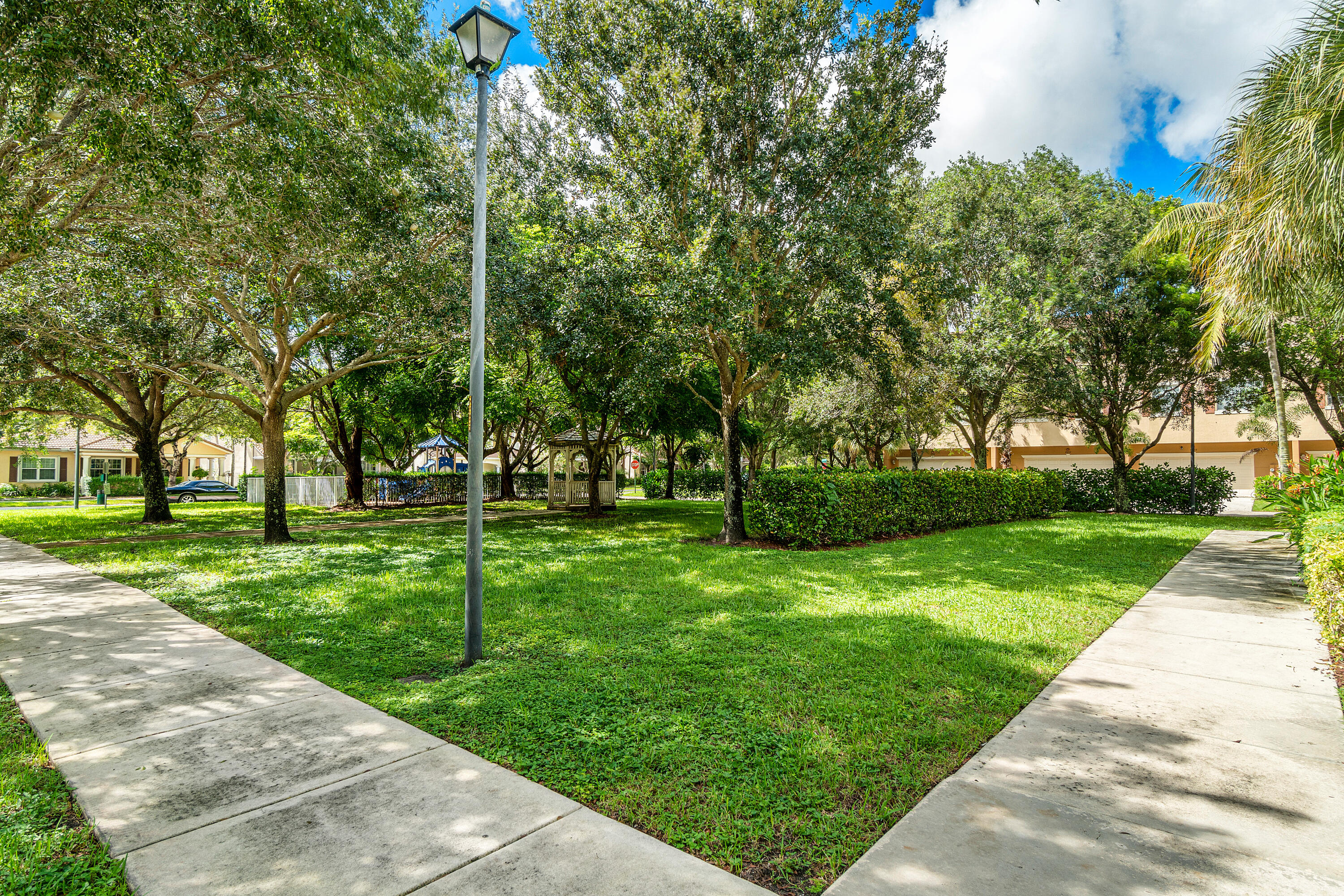 BEXLEY PARK - Residential