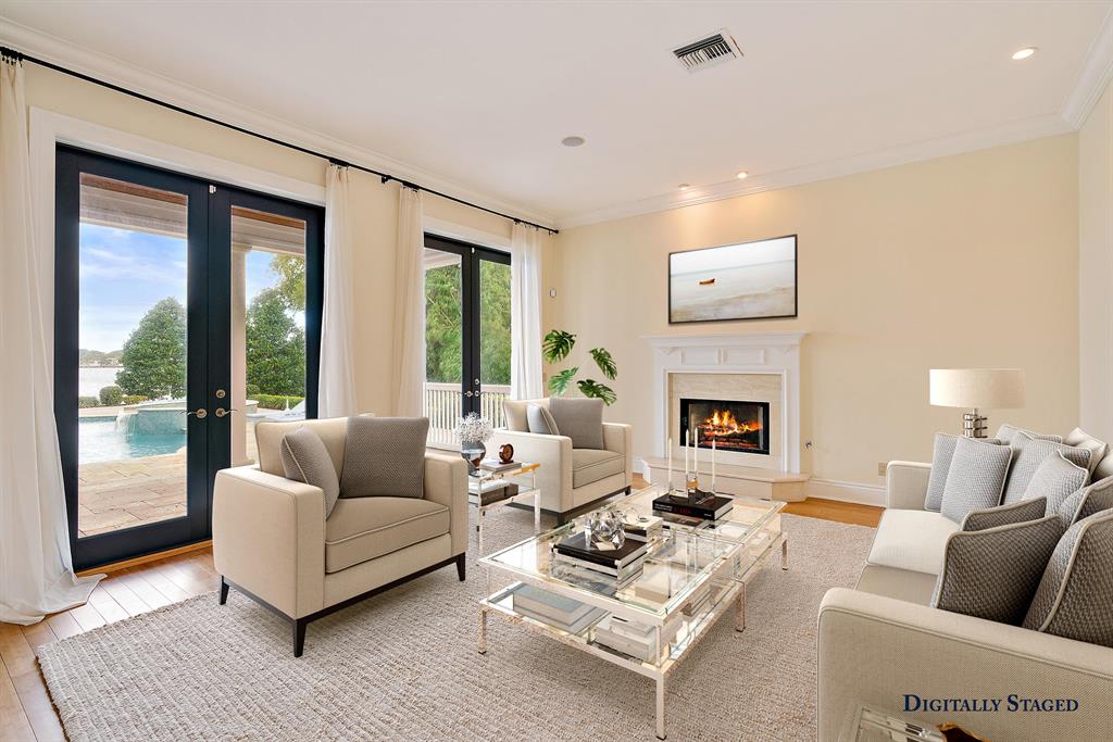 Pennock Point - Residential