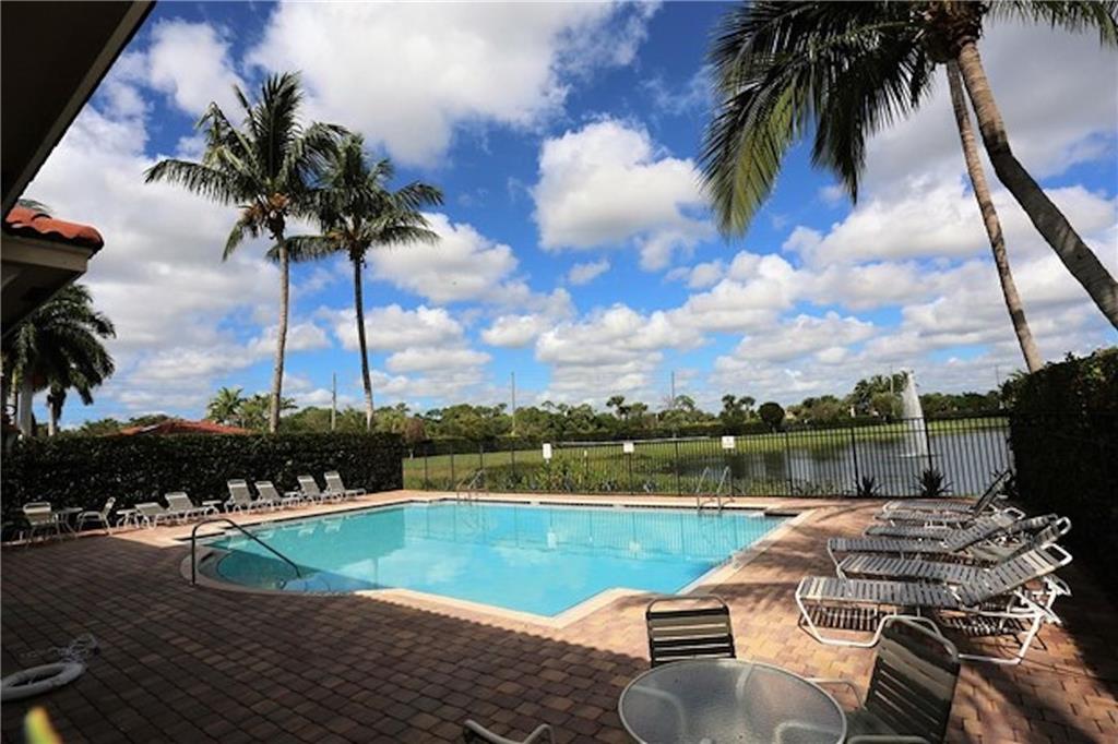 Verona Palms - Residential