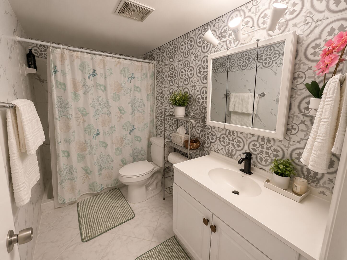CASA VERANO CONDO - Residential
